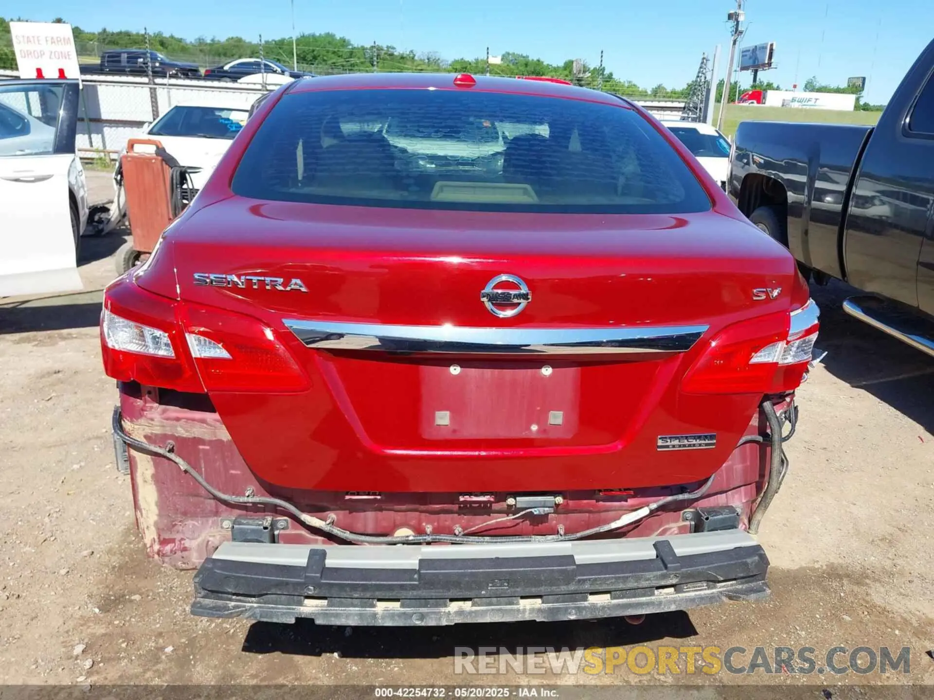 16 Photograph of a damaged car 3N1AB7AP5KY442075 NISSAN SENTRA 2019