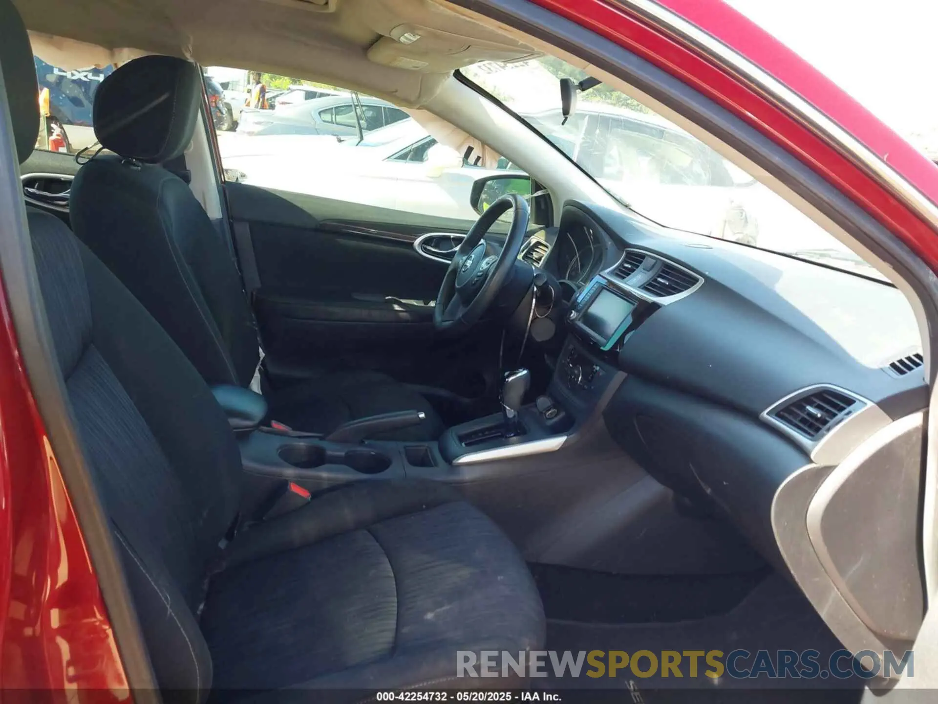 5 Photograph of a damaged car 3N1AB7AP5KY442075 NISSAN SENTRA 2019
