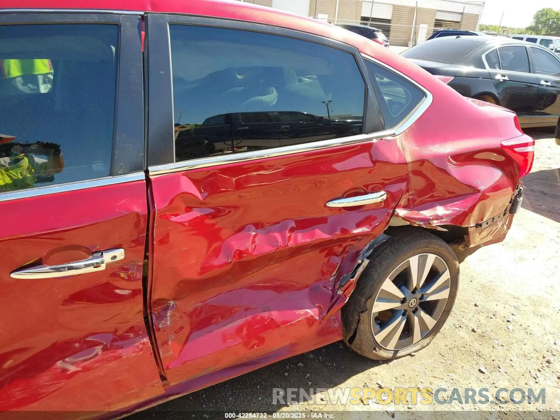 6 Photograph of a damaged car 3N1AB7AP5KY442075 NISSAN SENTRA 2019