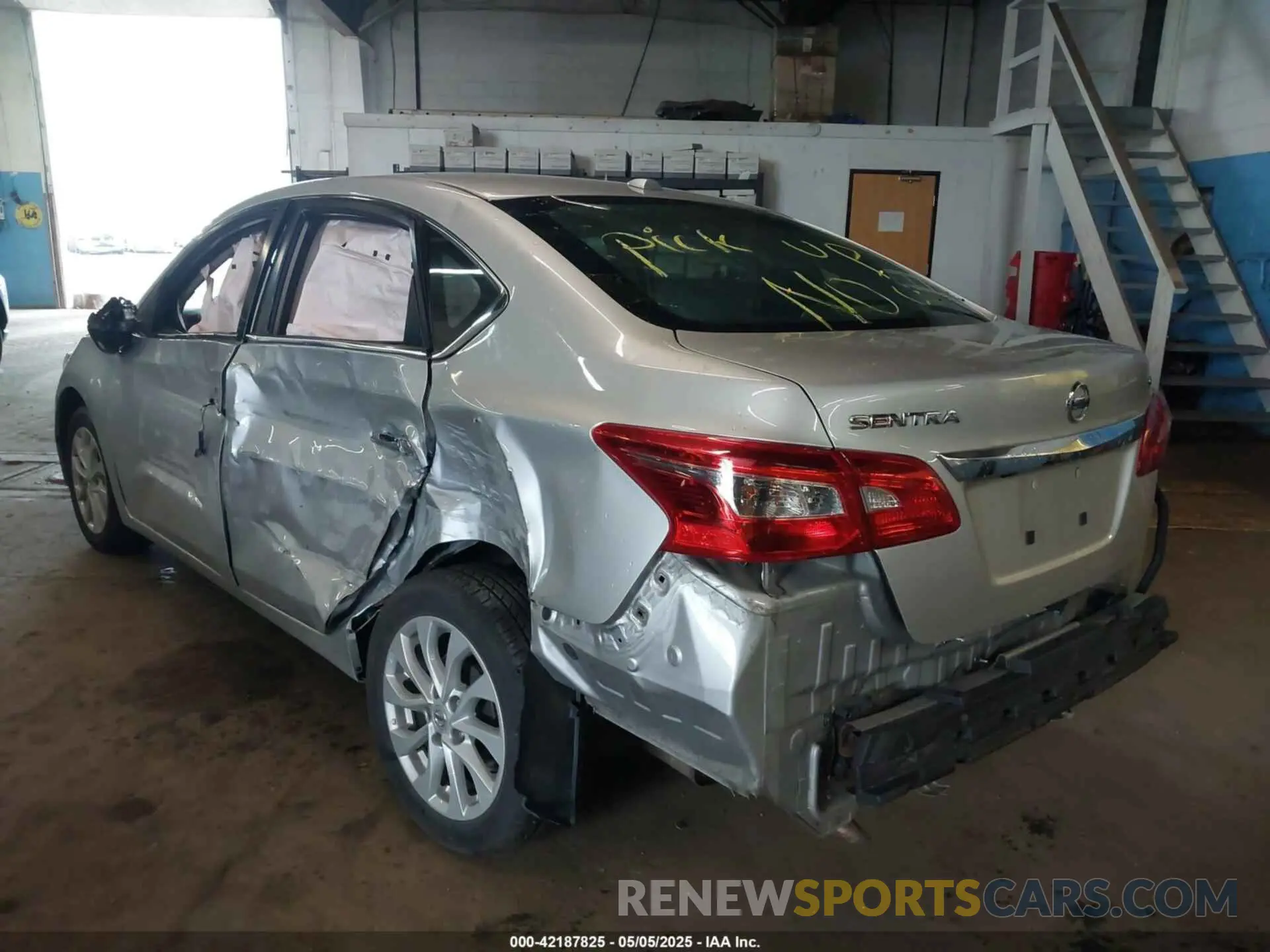 3 Photograph of a damaged car 3N1AB7AP5KY453853 NISSAN SENTRA 2019