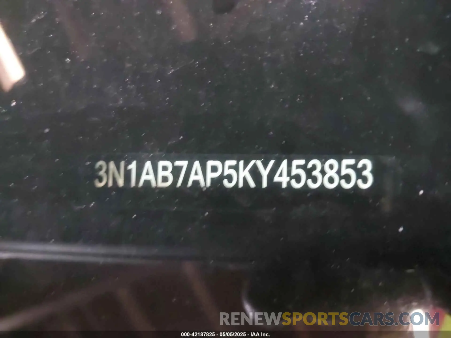 9 Photograph of a damaged car 3N1AB7AP5KY453853 NISSAN SENTRA 2019