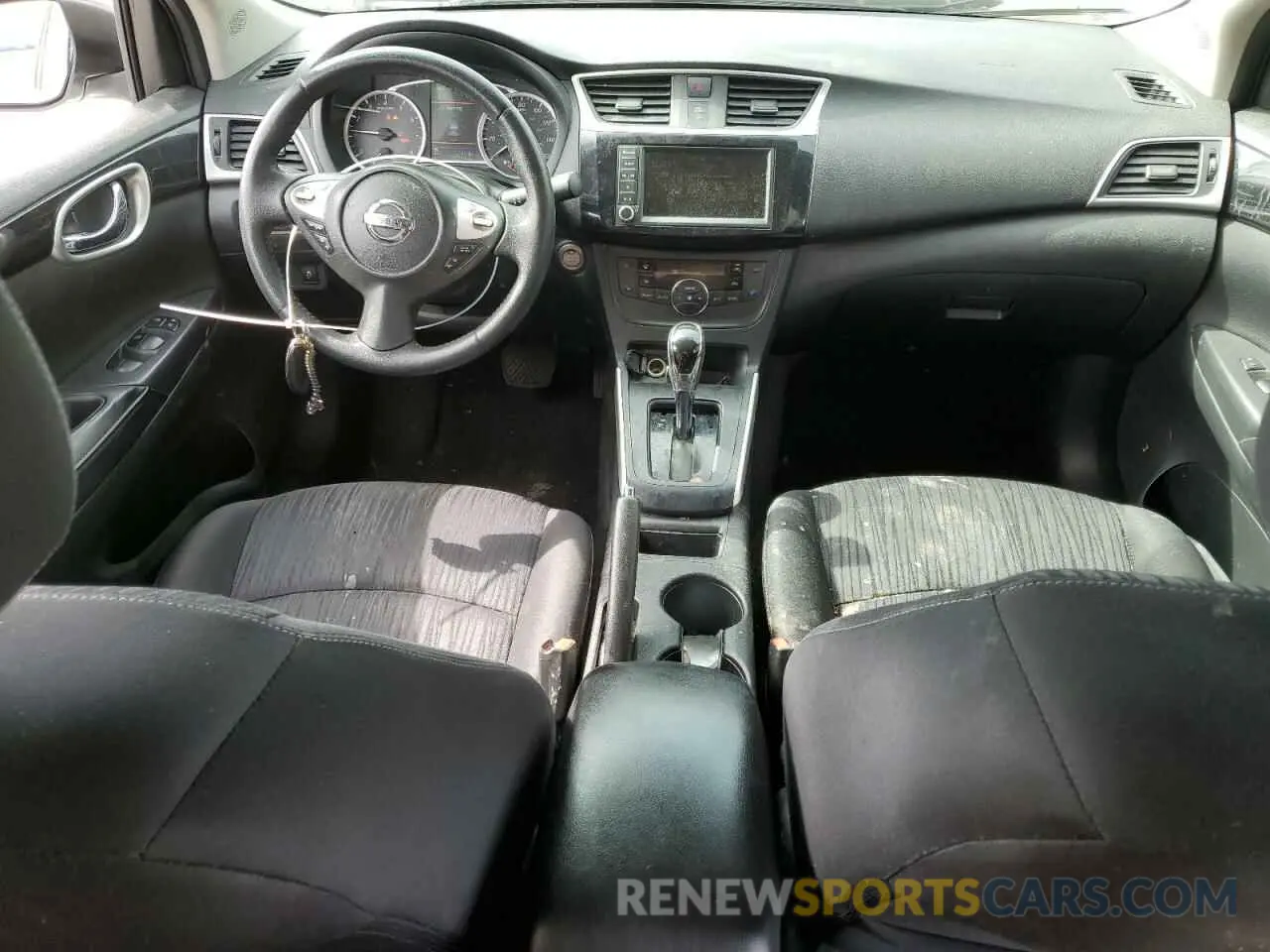 8 Photograph of a damaged car 3N1AB7AP6KL612599 NISSAN SENTRA 2019