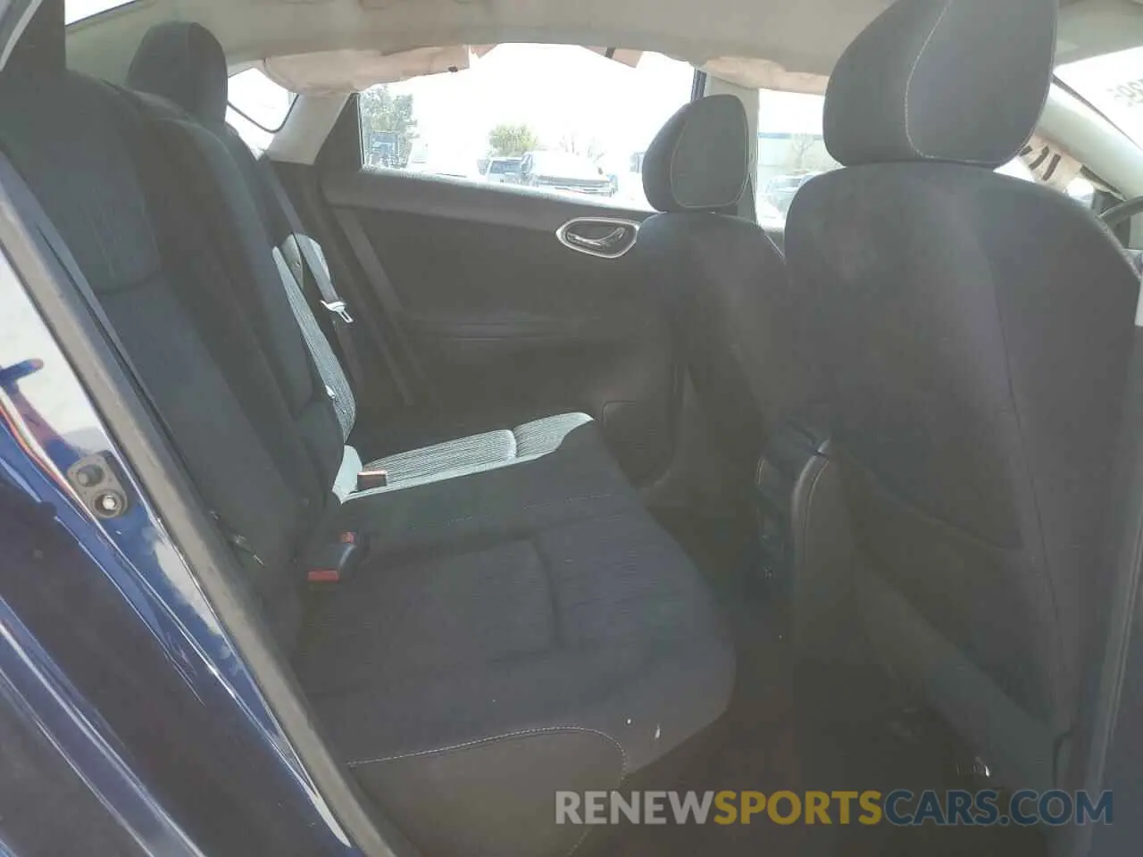 11 Фотография поврежденного автомобиля 3N1AB7AP6KY218068 NISSAN SENTRA 2019