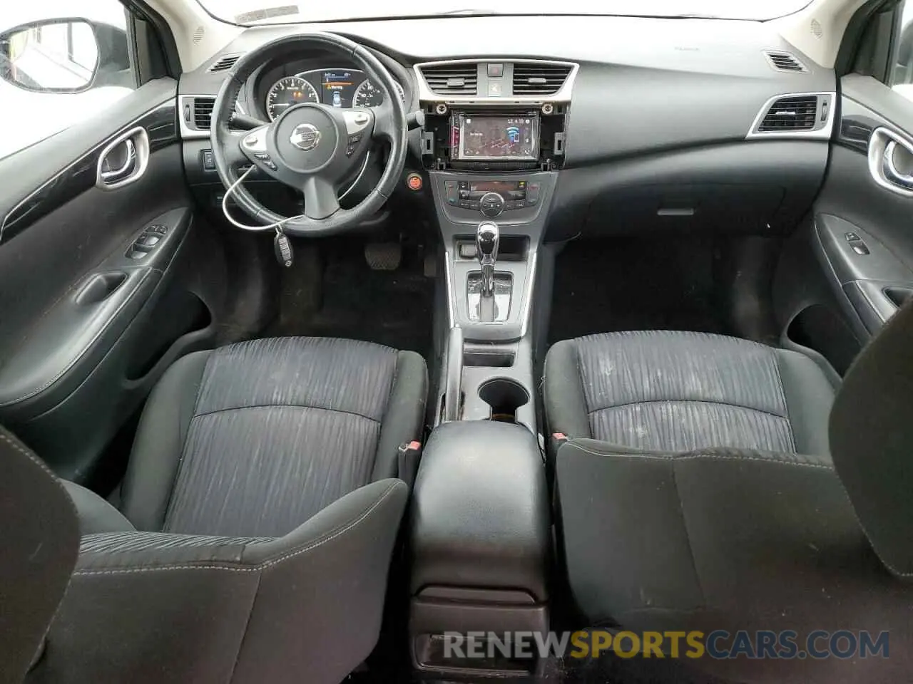 8 Фотография поврежденного автомобиля 3N1AB7AP6KY284796 NISSAN SENTRA 2019