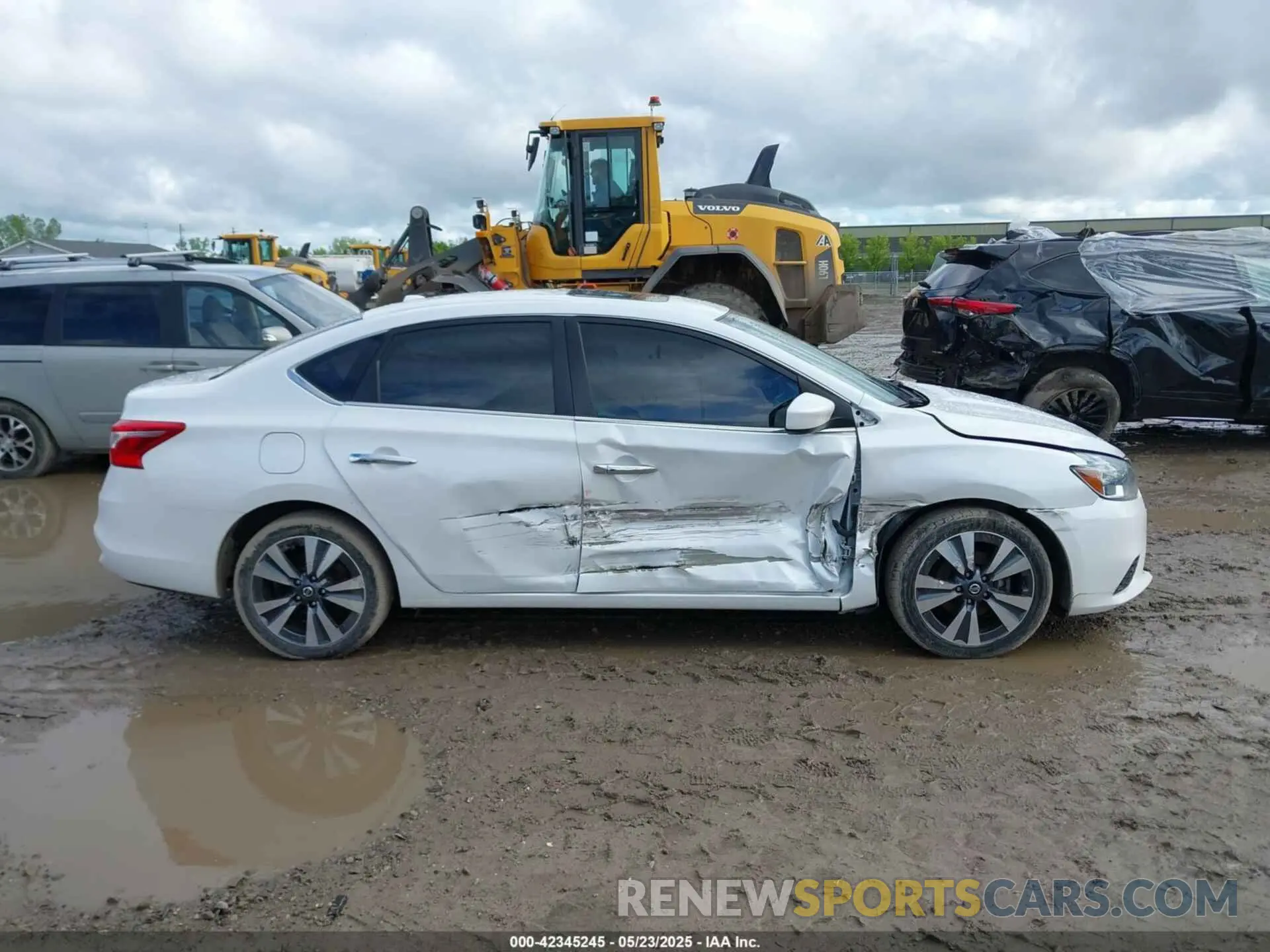 13 Photograph of a damaged car 3N1AB7AP6KY329459 NISSAN SENTRA 2019