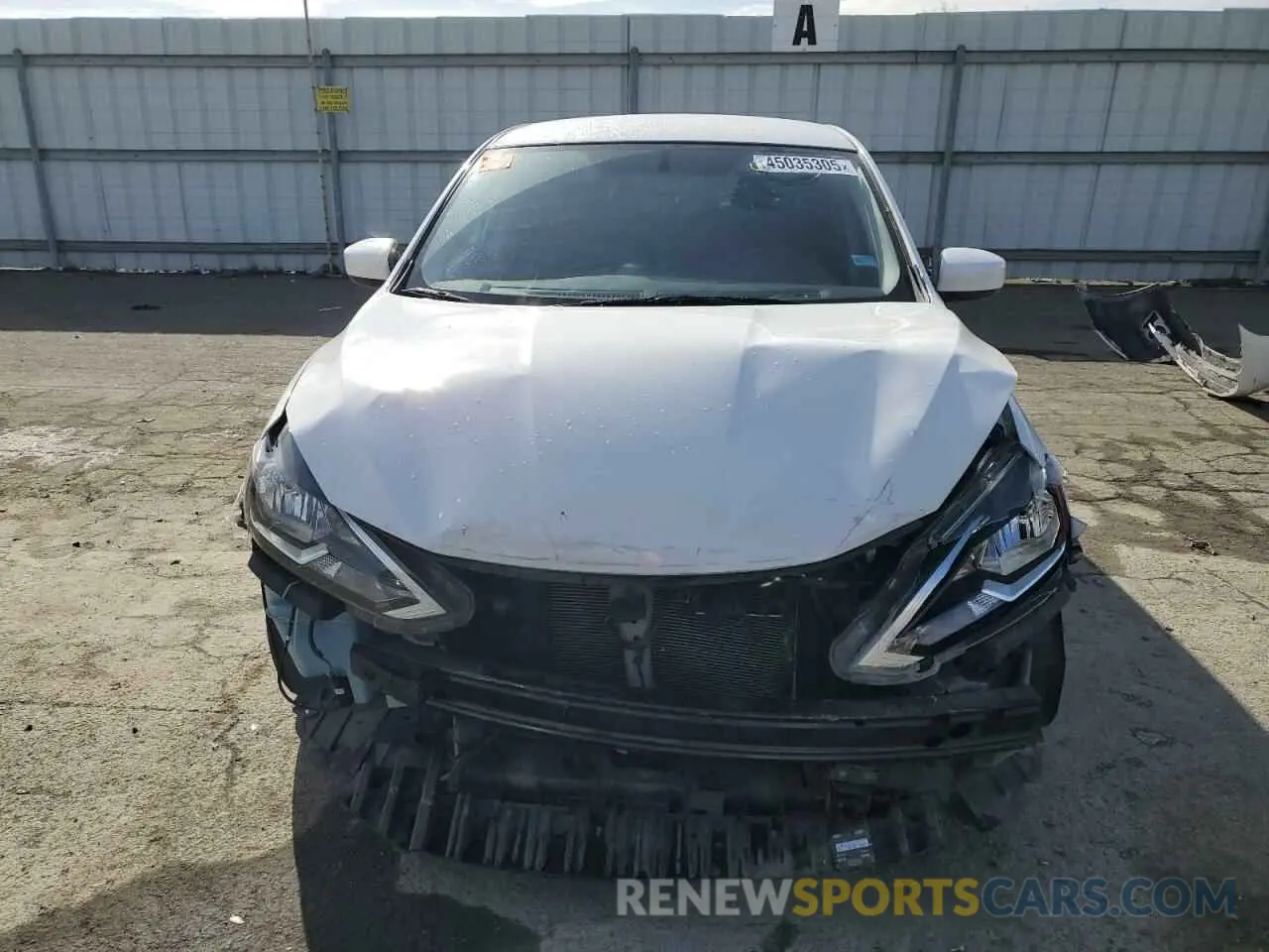 5 Photograph of a damaged car 3N1AB7AP6KY452596 NISSAN SENTRA 2019
