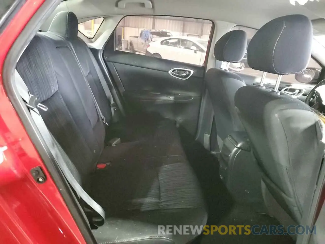 10 Photograph of a damaged car 3N1AB7AP7KL606116 NISSAN SENTRA 2019