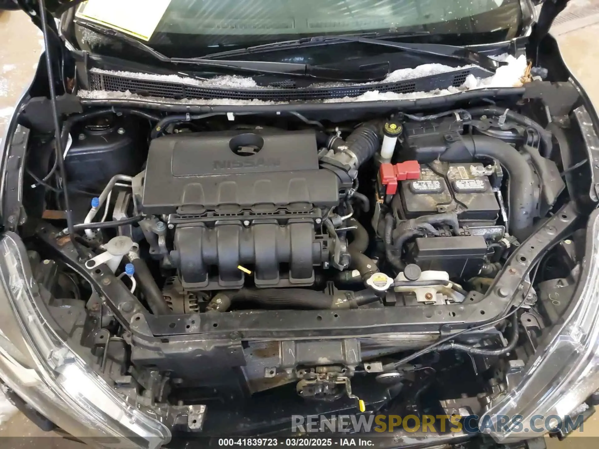10 Photograph of a damaged car 3N1AB7AP7KL610845 NISSAN SENTRA 2019