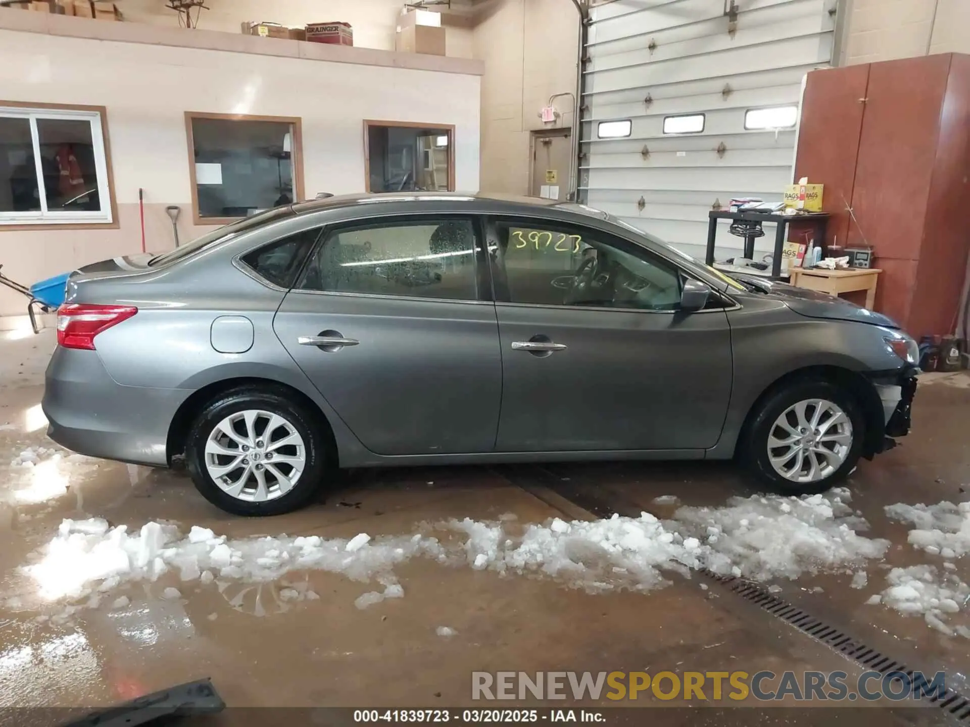 14 Photograph of a damaged car 3N1AB7AP7KL610845 NISSAN SENTRA 2019
