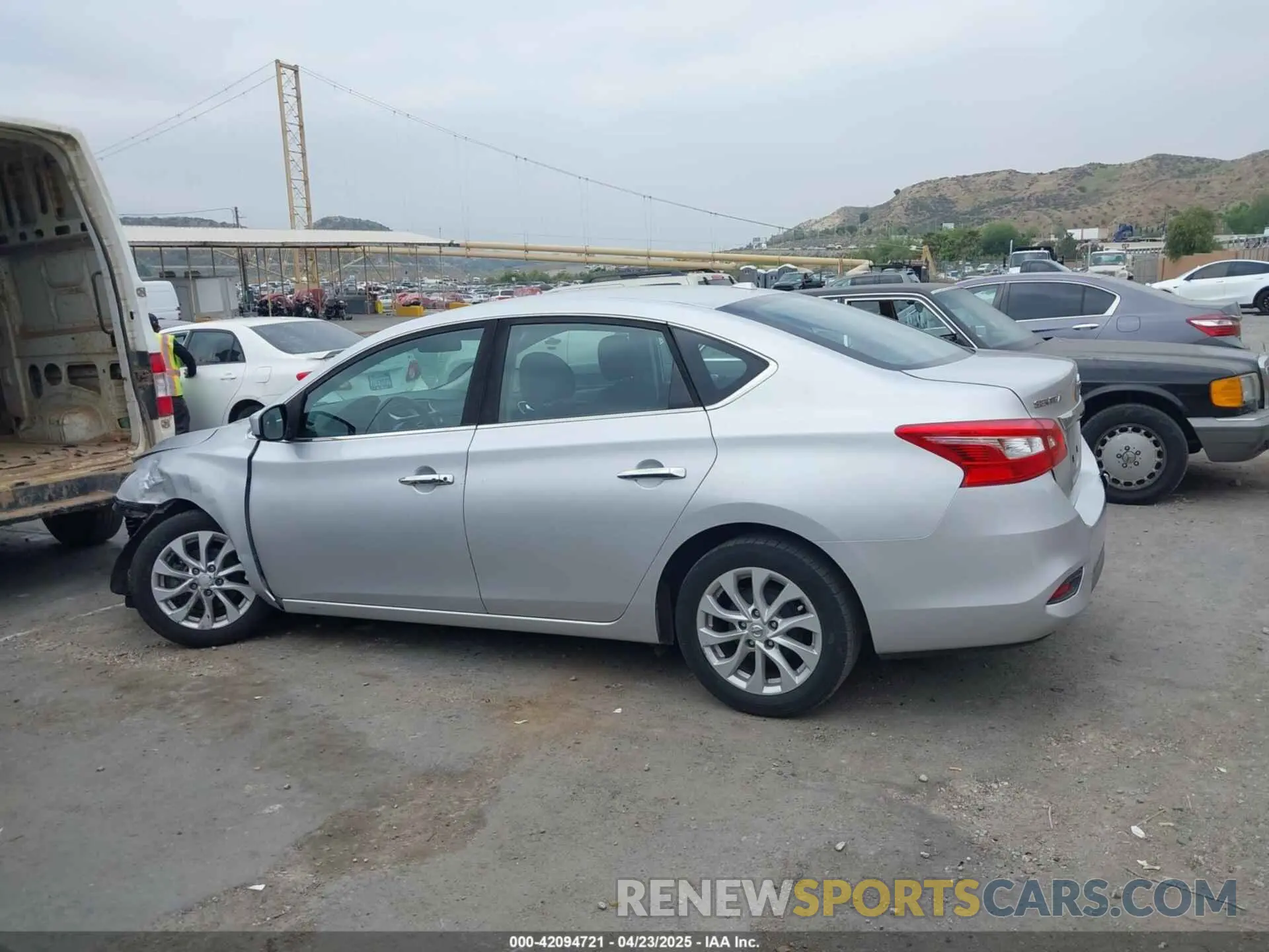 14 Фотография поврежденного автомобиля 3N1AB7AP7KL618363 NISSAN SENTRA 2019