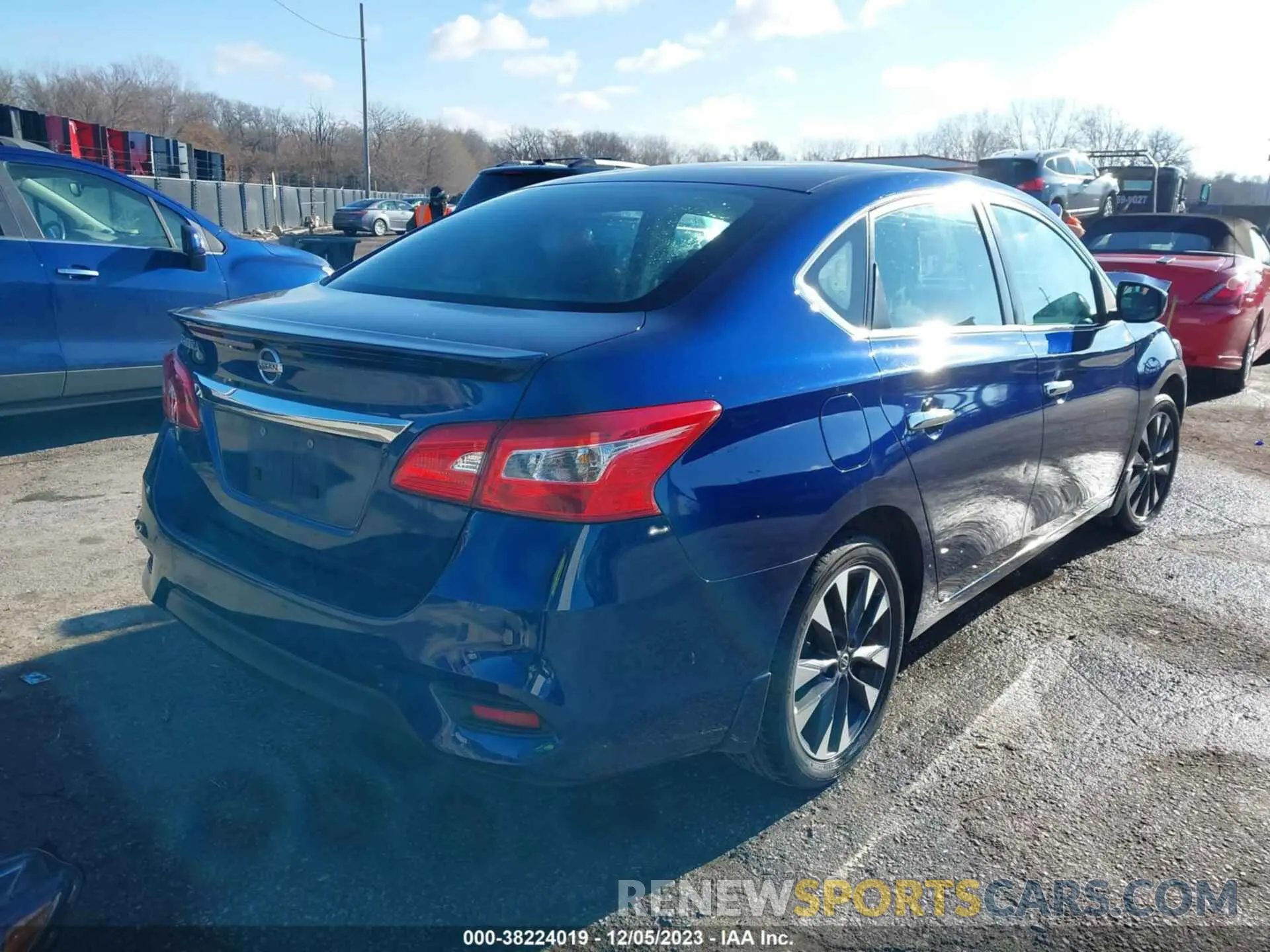 4 Фотография поврежденного автомобиля 3N1AB7AP7KY208844 NISSAN SENTRA 2019