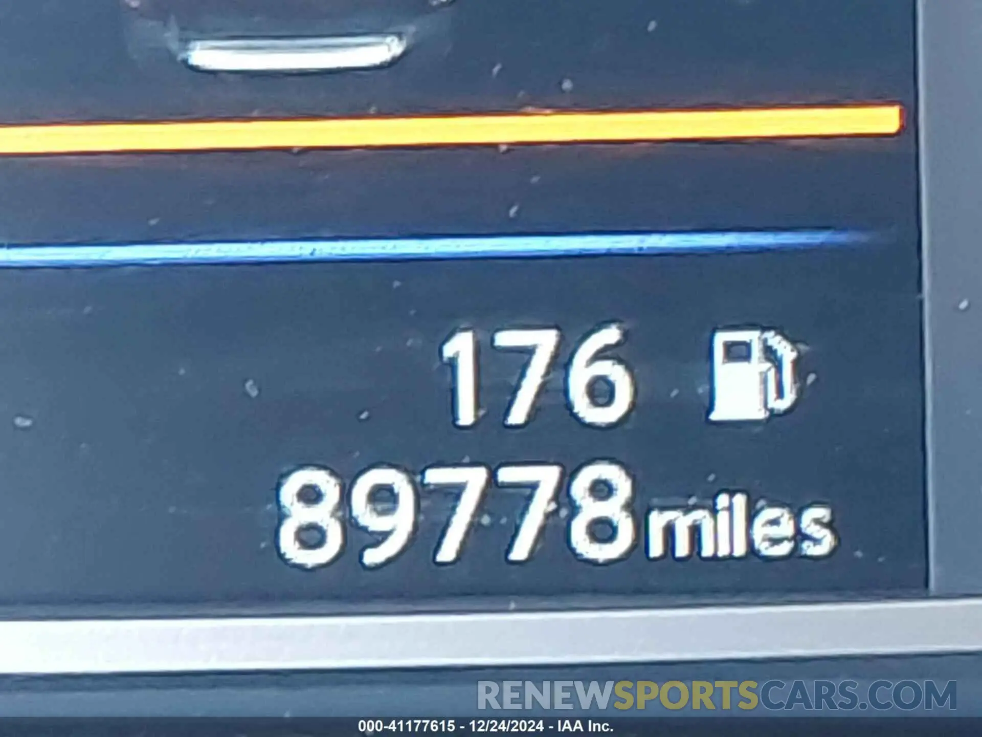 15 Photograph of a damaged car 3N1AB7AP7KY210335 NISSAN SENTRA 2019