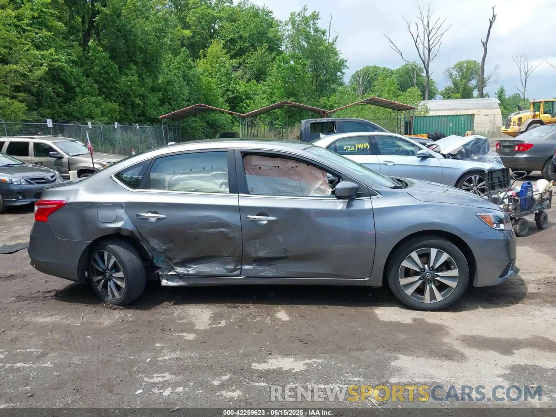 14 Photograph of a damaged car 3N1AB7AP7KY212778 NISSAN SENTRA 2019