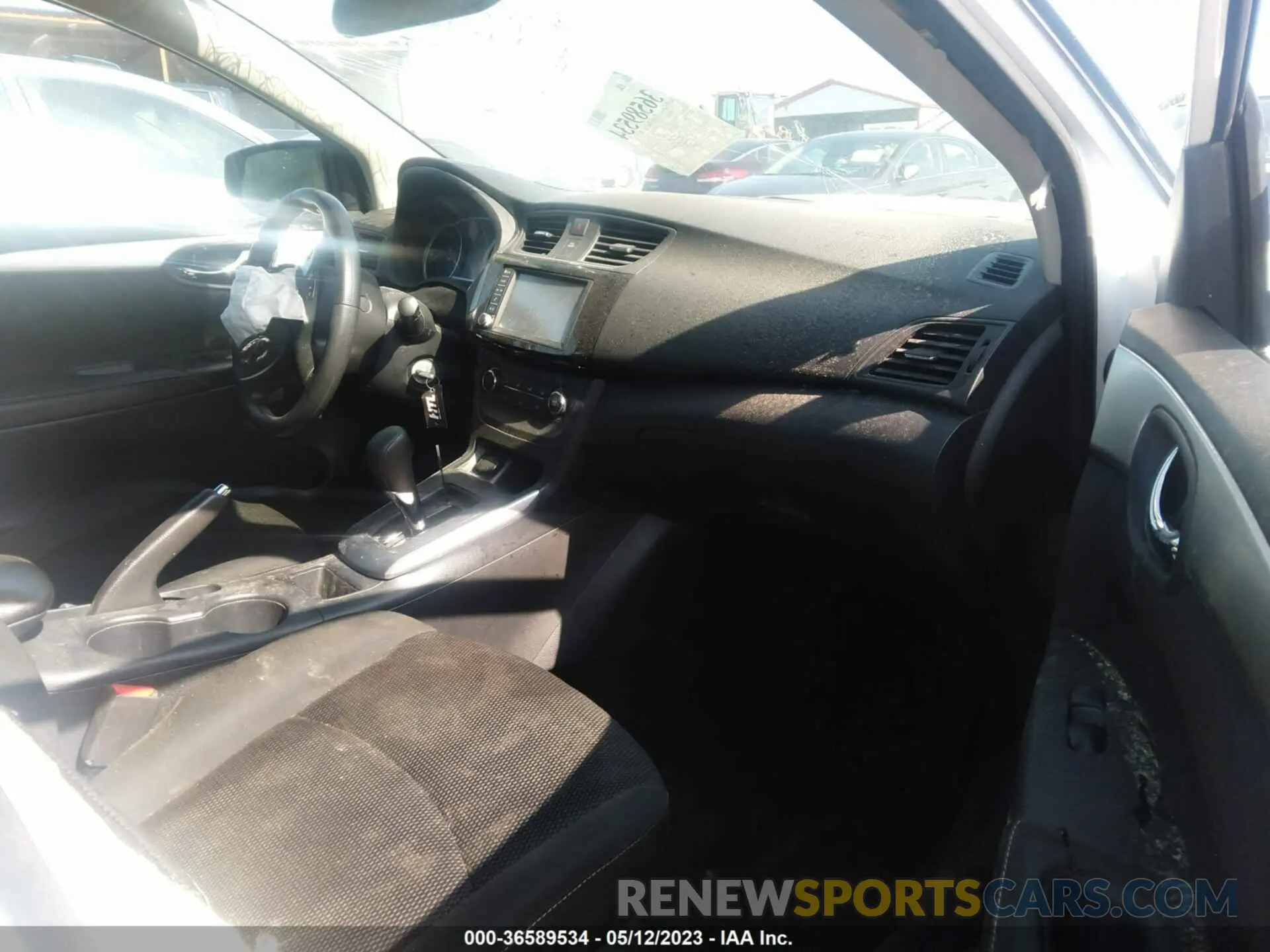 5 Photograph of a damaged car 3N1AB7AP7KY221674 NISSAN SENTRA 2019