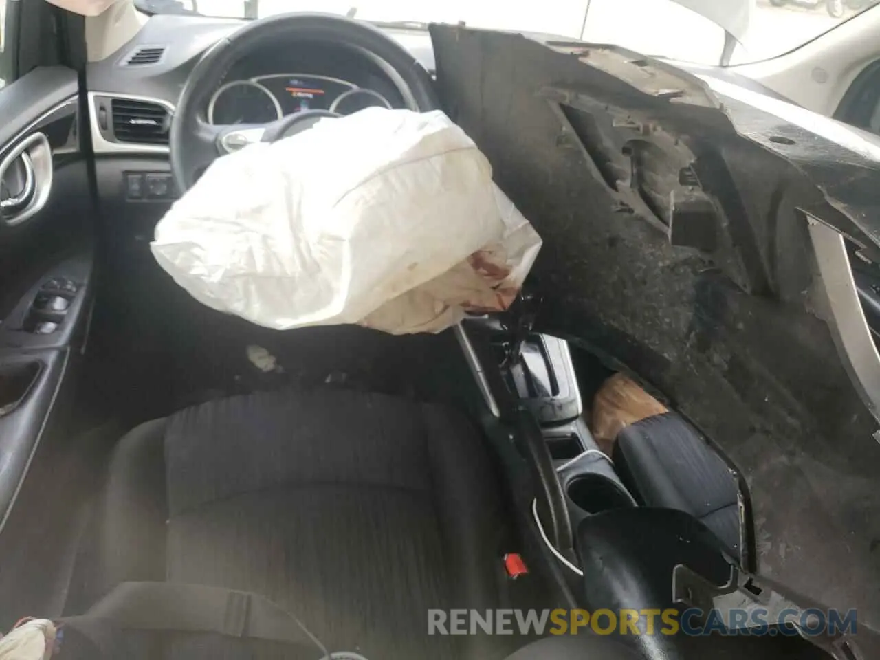 8 Photograph of a damaged car 3N1AB7AP7KY224199 NISSAN SENTRA 2019