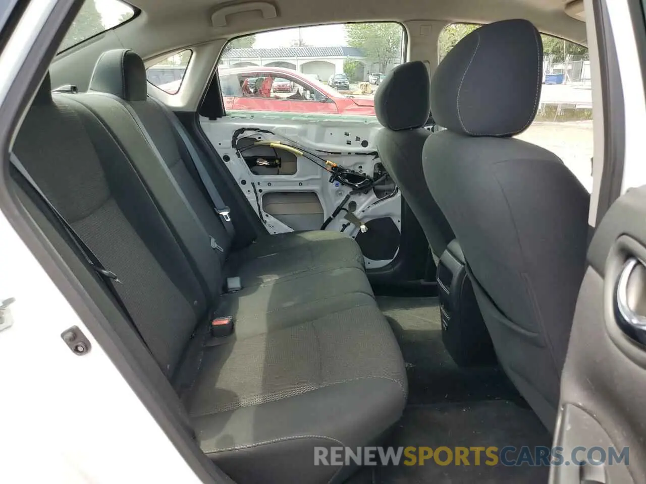 10 Фотография поврежденного автомобиля 3N1AB7AP7KY289067 NISSAN SENTRA 2019