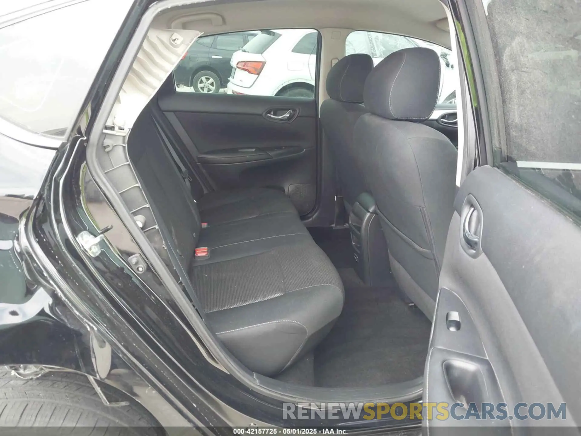 8 Фотография поврежденного автомобиля 3N1AB7AP7KY296830 NISSAN SENTRA 2019