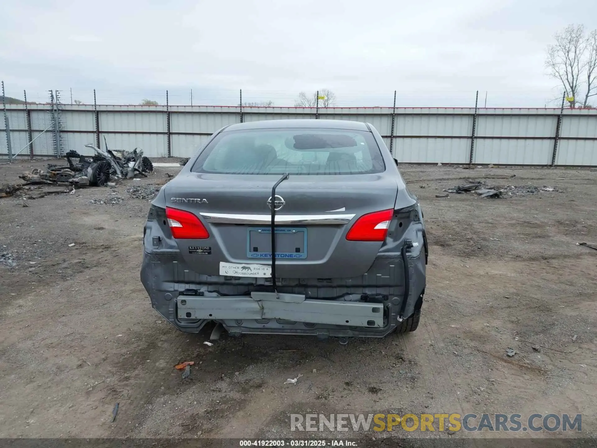 17 Фотография поврежденного автомобиля 3N1AB7AP7KY343158 NISSAN SENTRA 2019