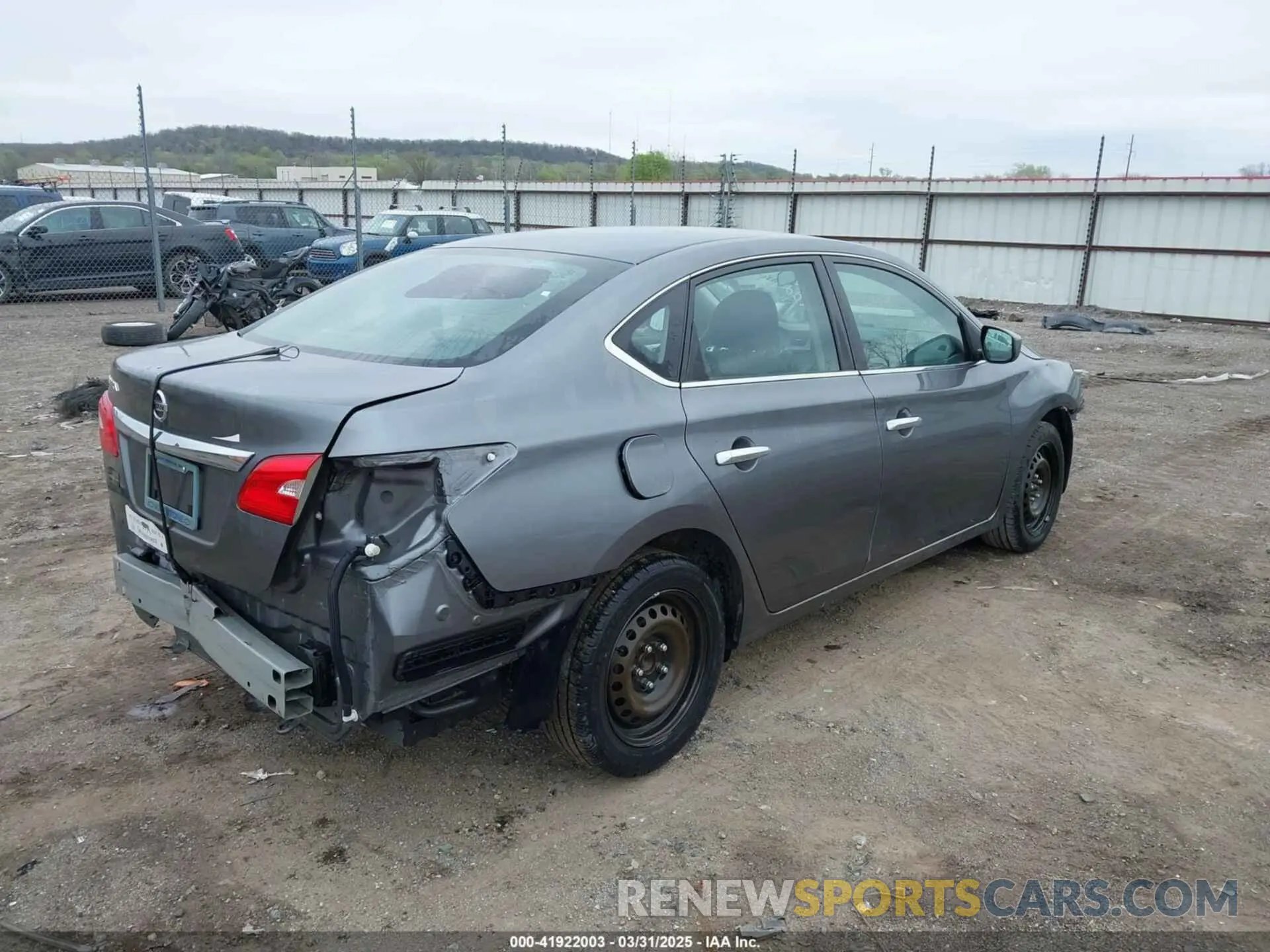 4 Фотография поврежденного автомобиля 3N1AB7AP7KY343158 NISSAN SENTRA 2019