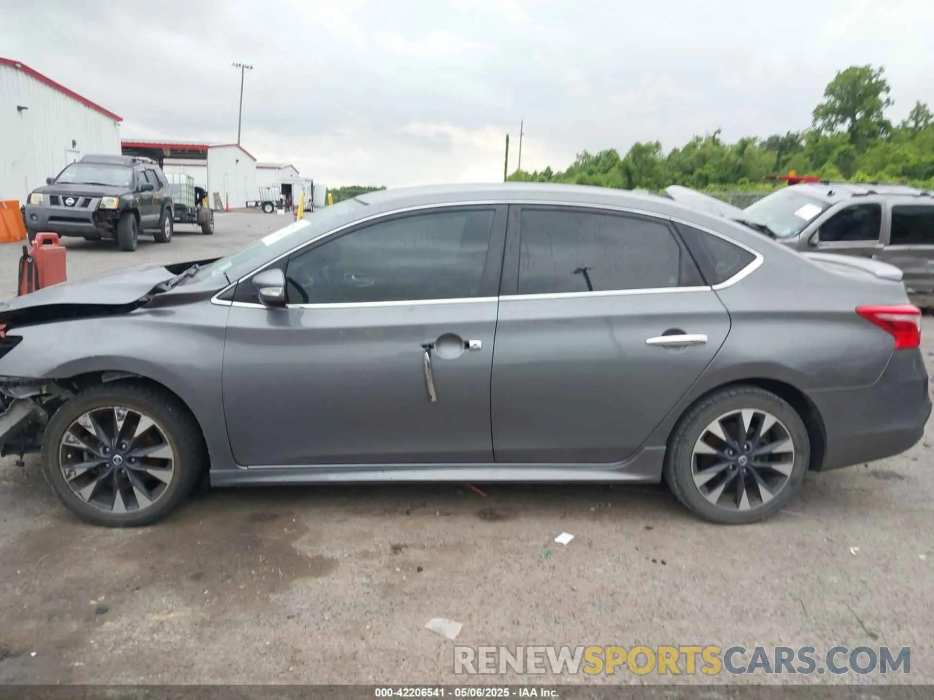 15 Photograph of a damaged car 3N1AB7AP7KY364169 NISSAN SENTRA 2019