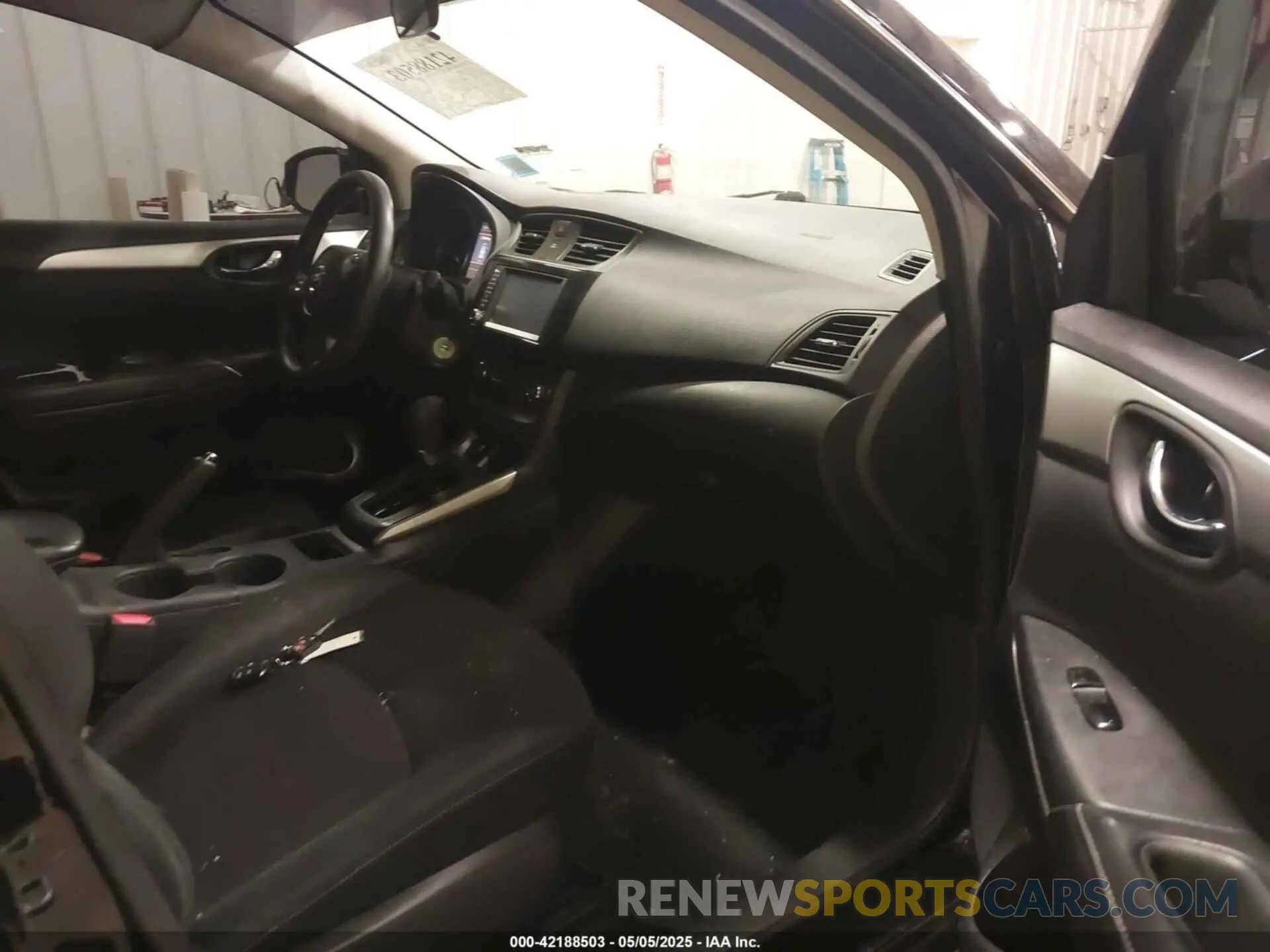 5 Photograph of a damaged car 3N1AB7AP8KY227726 NISSAN SENTRA 2019