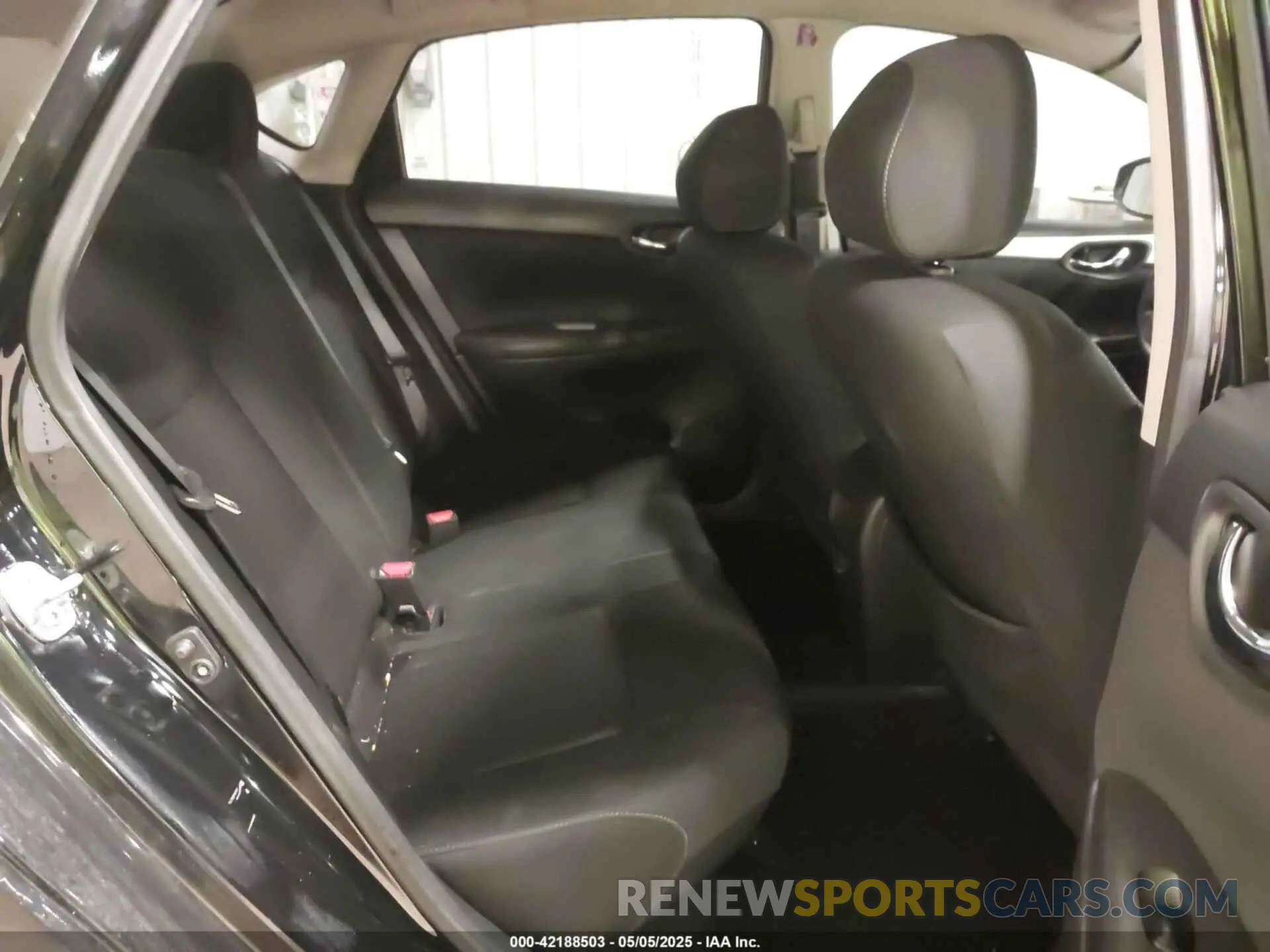 8 Photograph of a damaged car 3N1AB7AP8KY227726 NISSAN SENTRA 2019