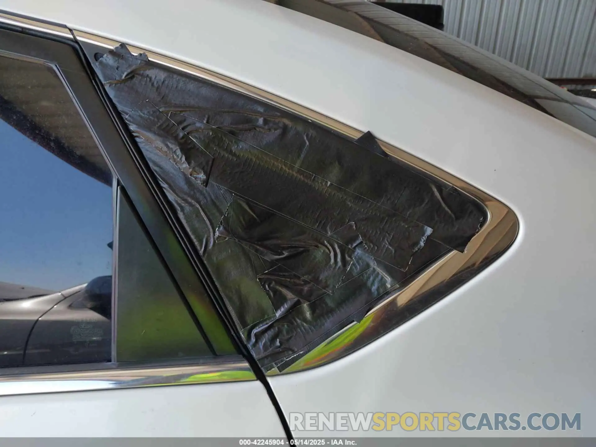 19 Фотография поврежденного автомобиля 3N1AB7AP8KY255848 NISSAN SENTRA 2019