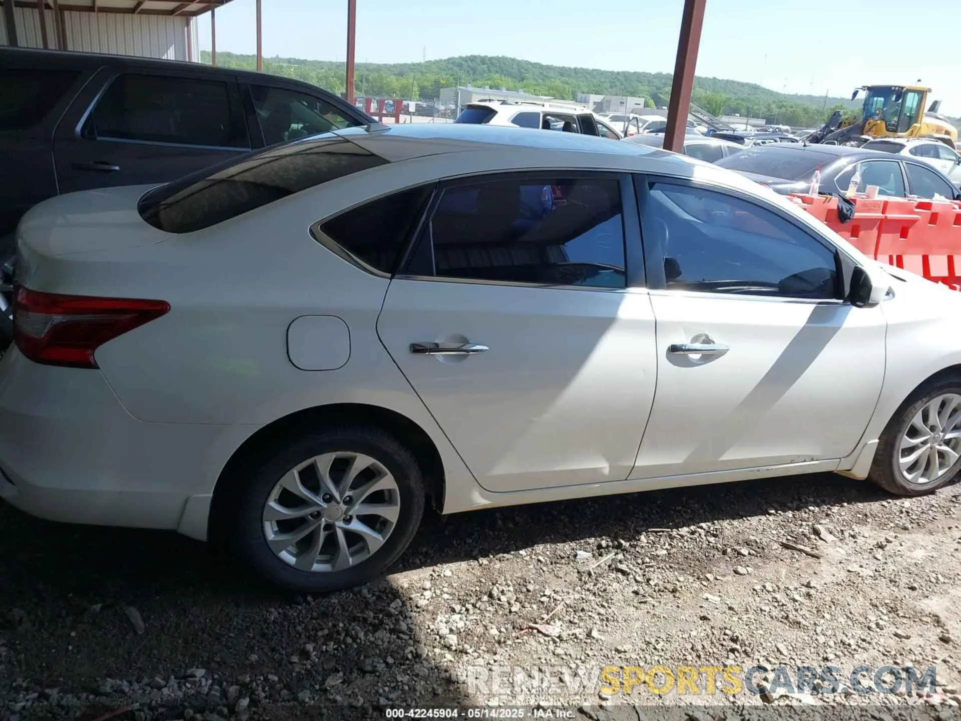 20 Фотография поврежденного автомобиля 3N1AB7AP8KY255848 NISSAN SENTRA 2019