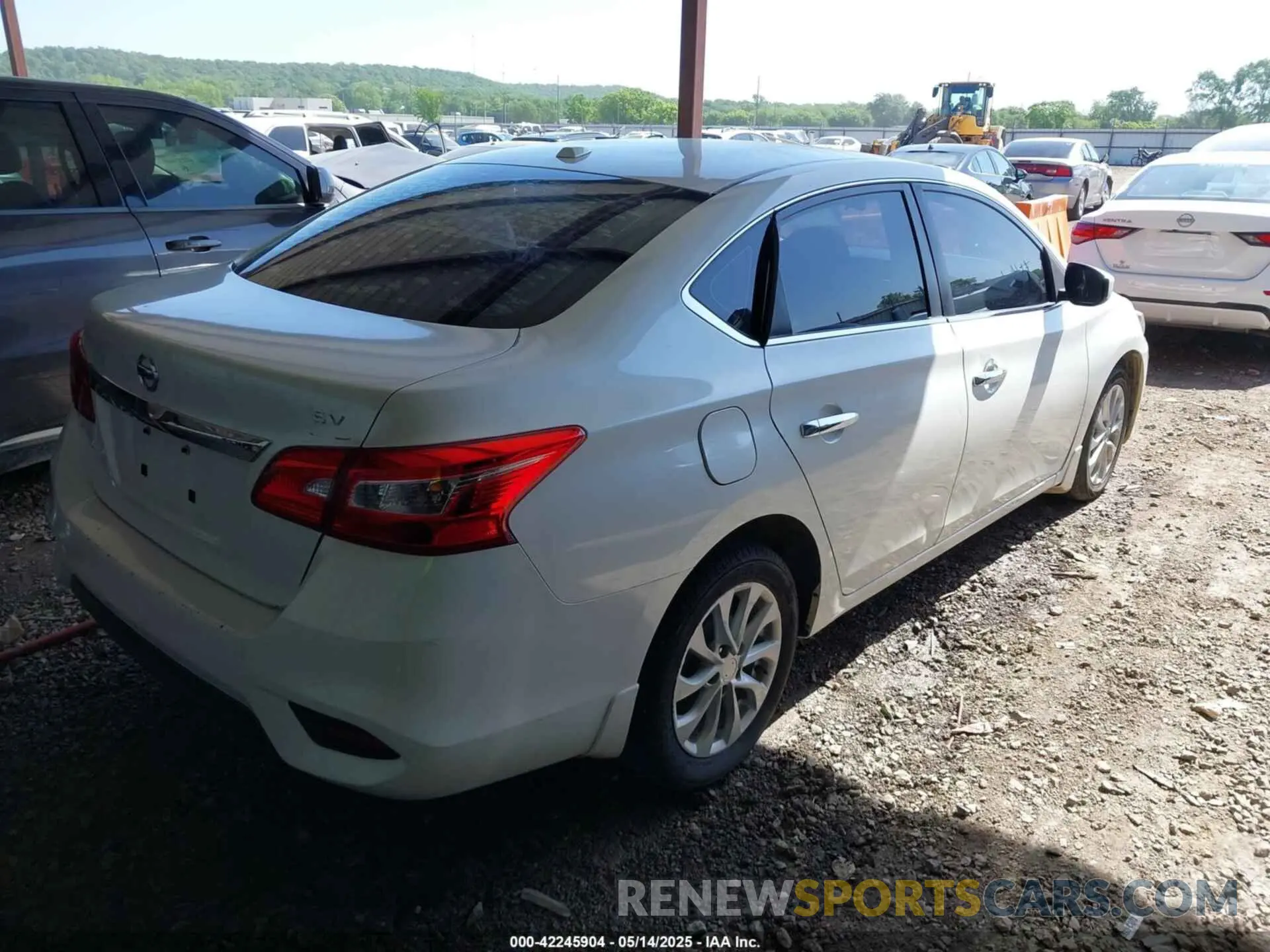 4 Фотография поврежденного автомобиля 3N1AB7AP8KY255848 NISSAN SENTRA 2019