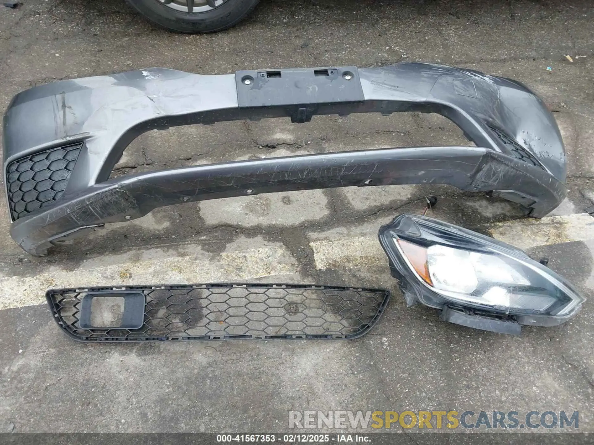 11 Photograph of a damaged car 3N1AB7AP8KY279972 NISSAN SENTRA 2019