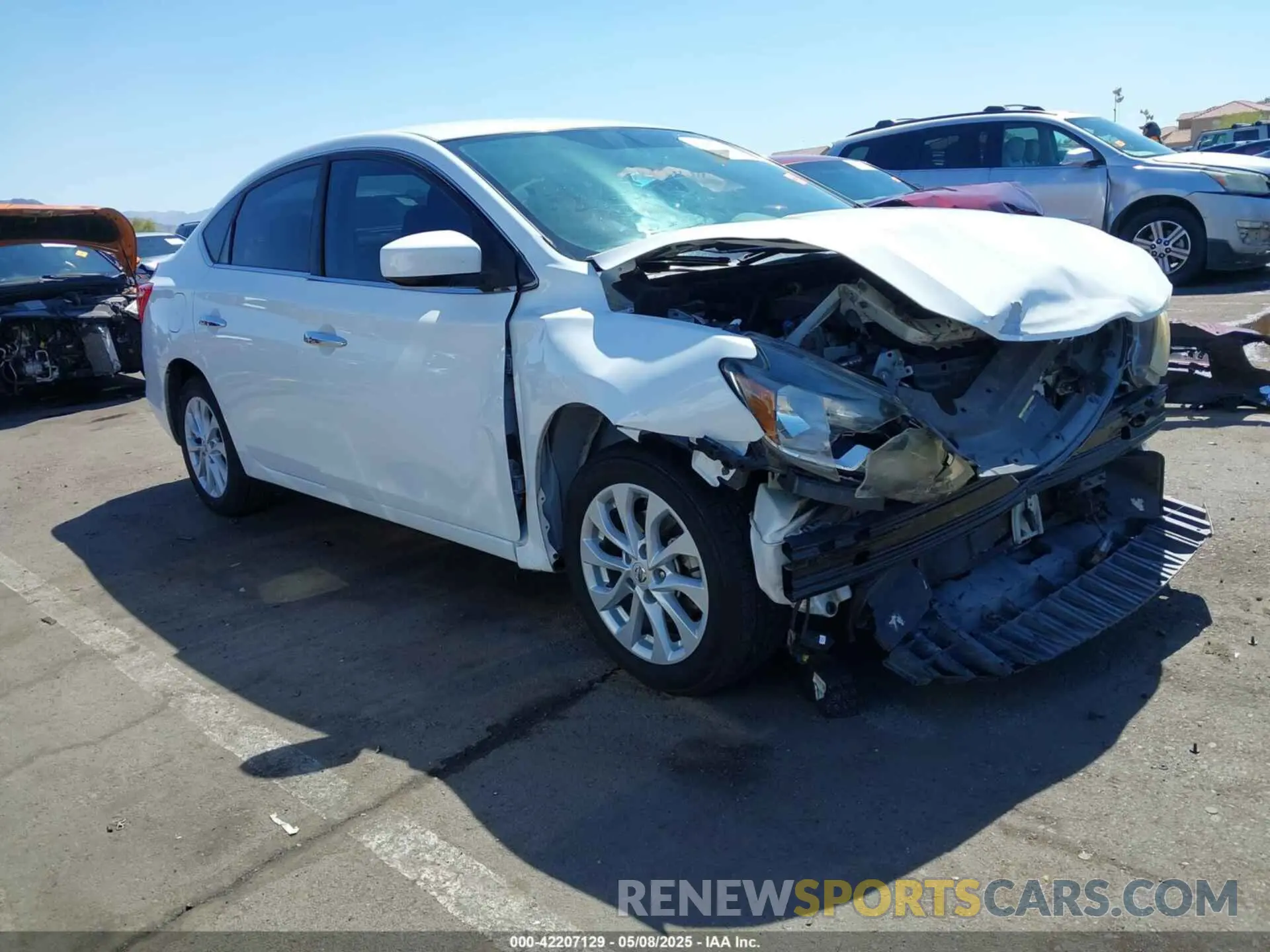 1 Фотография поврежденного автомобиля 3N1AB7AP8KY323629 NISSAN SENTRA 2019