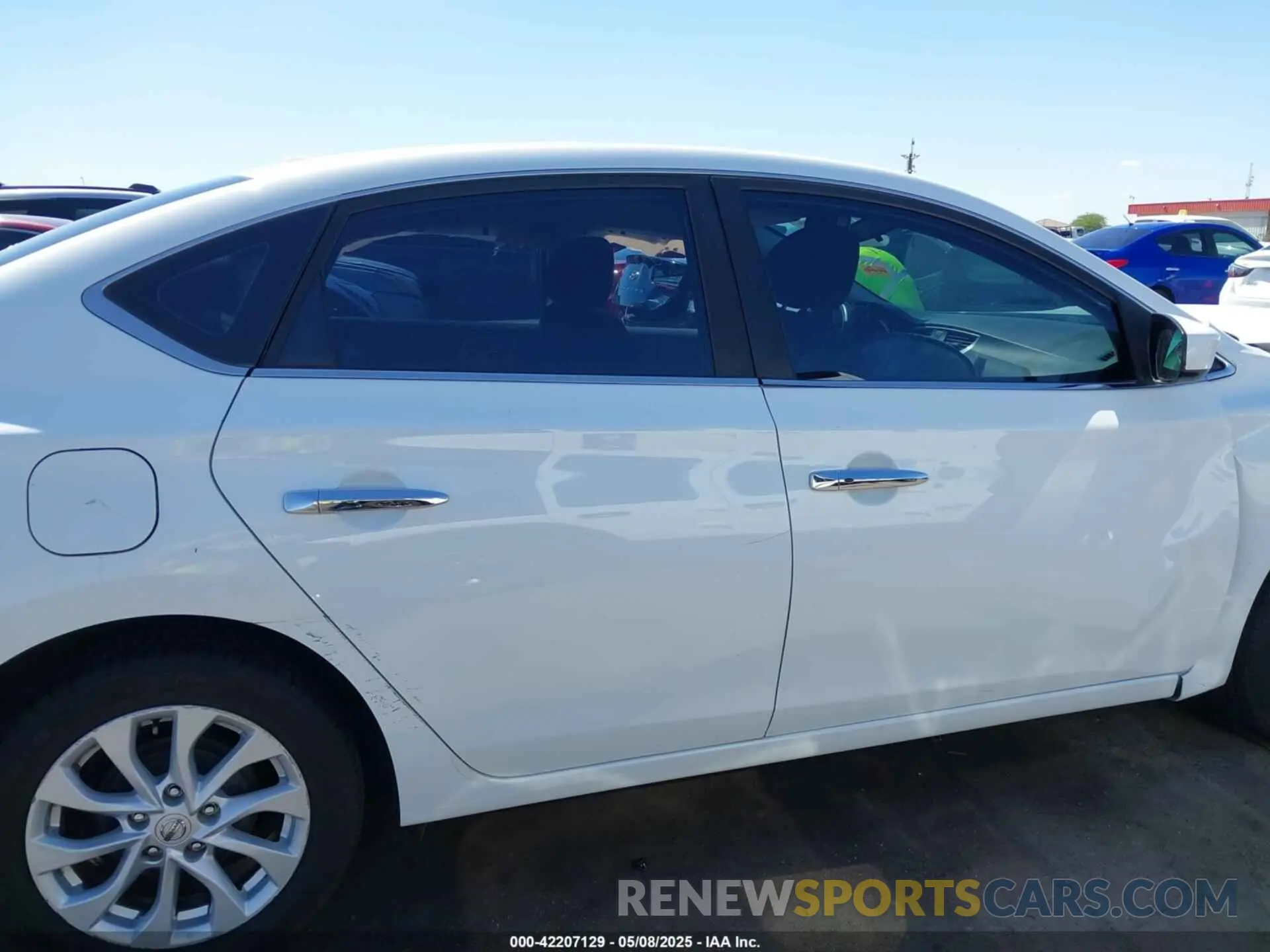 14 Фотография поврежденного автомобиля 3N1AB7AP8KY323629 NISSAN SENTRA 2019
