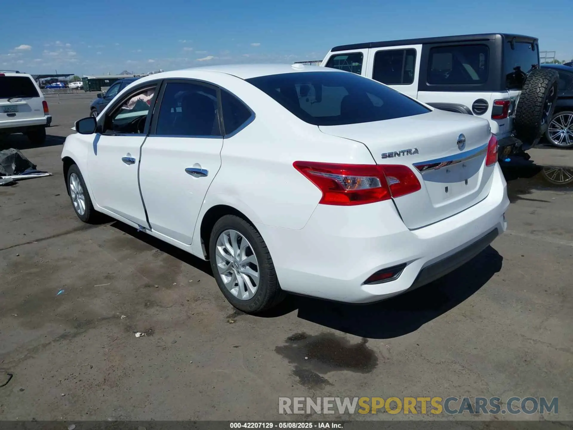 3 Фотография поврежденного автомобиля 3N1AB7AP8KY323629 NISSAN SENTRA 2019