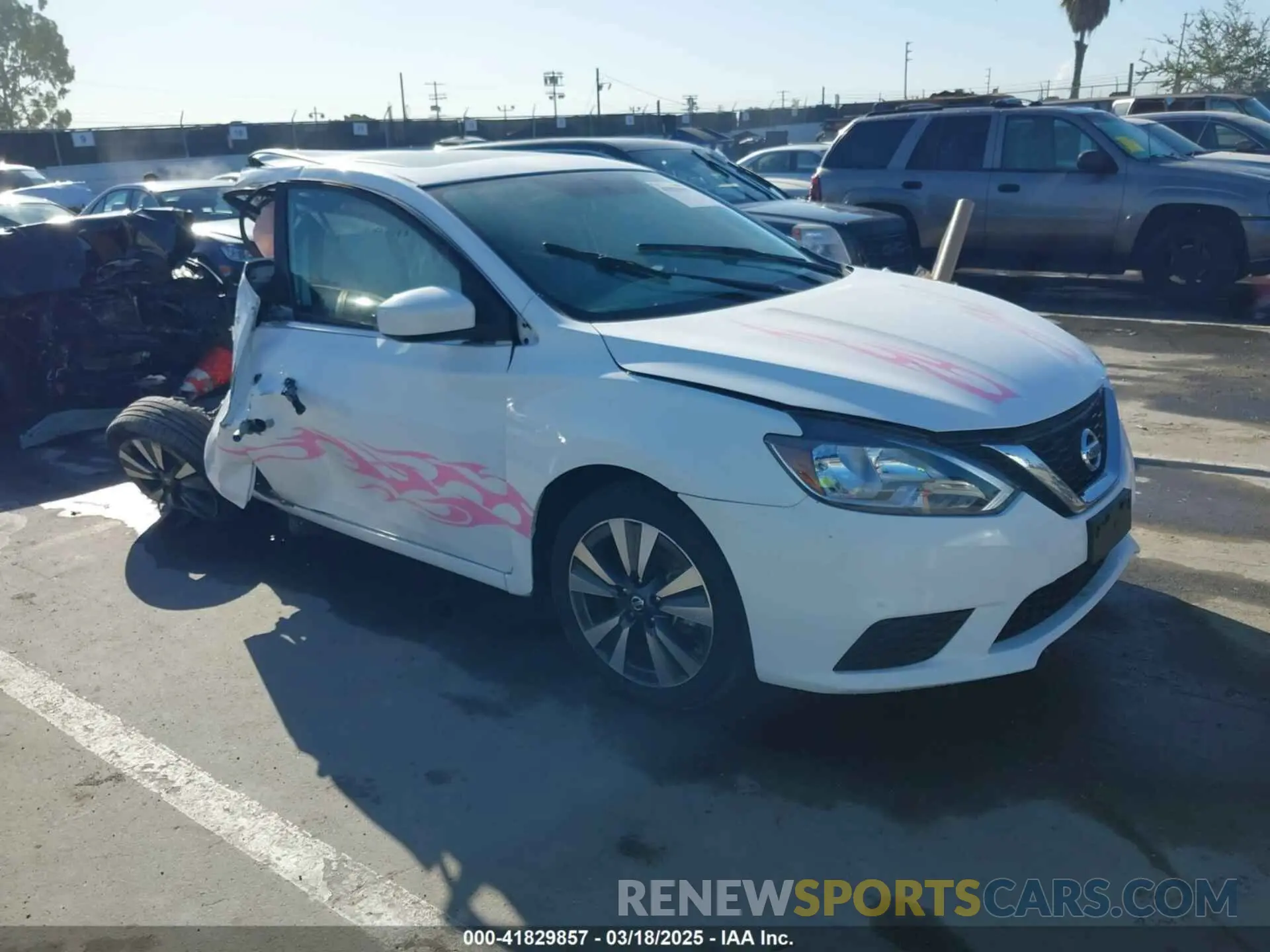 1 Фотография поврежденного автомобиля 3N1AB7AP8KY351365 NISSAN SENTRA 2019