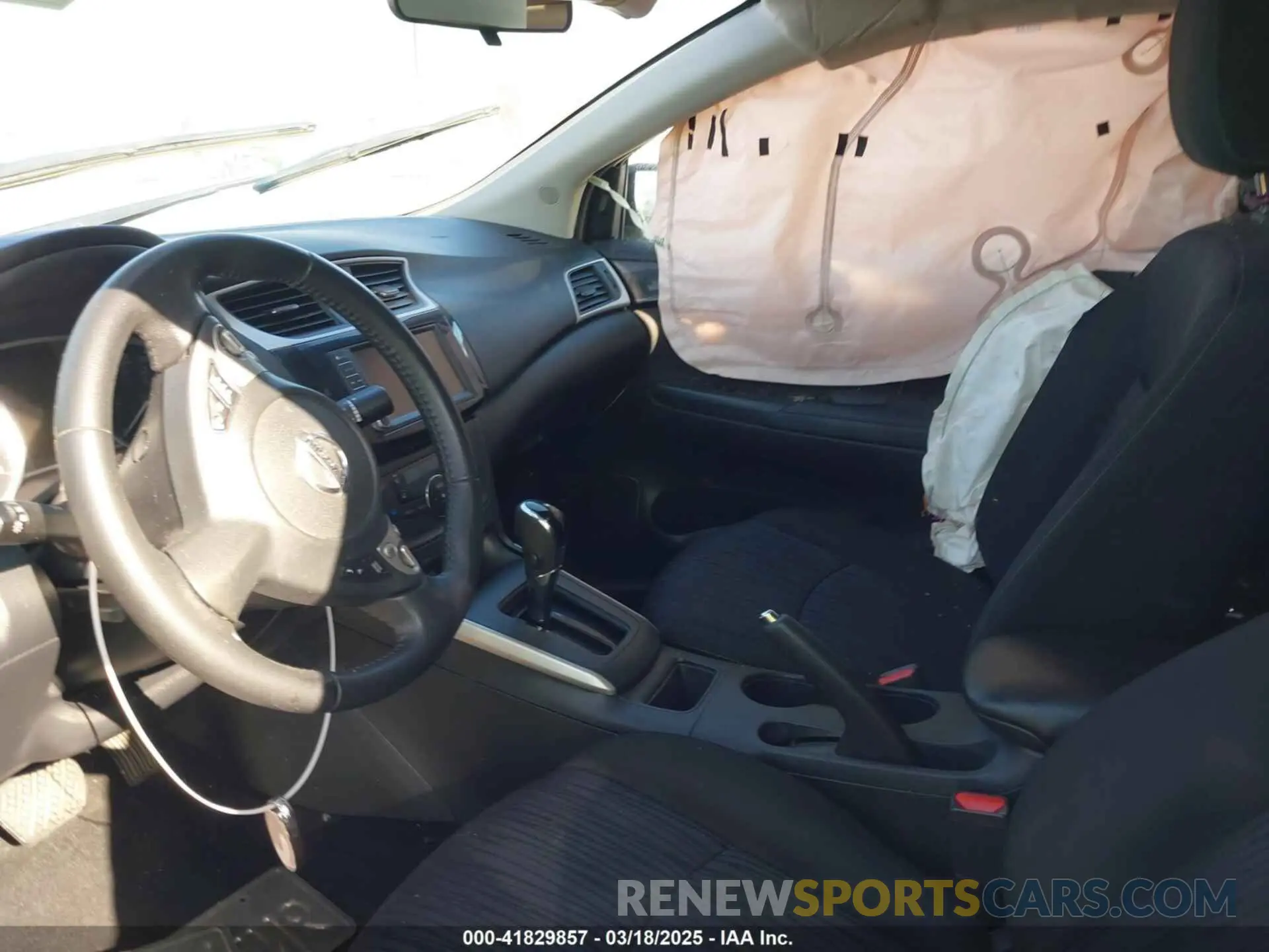 5 Фотография поврежденного автомобиля 3N1AB7AP8KY351365 NISSAN SENTRA 2019