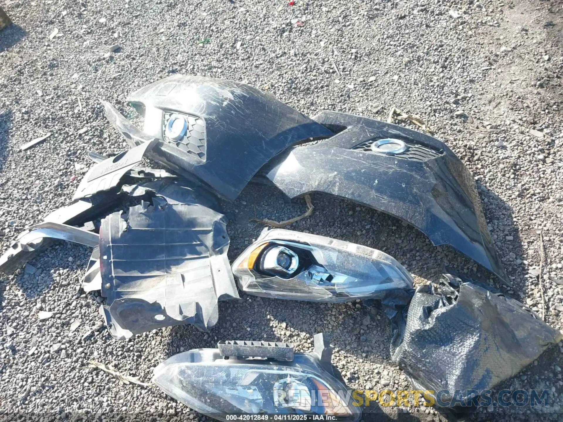 12 Photograph of a damaged car 3N1AB7AP8KY391042 NISSAN SENTRA 2019