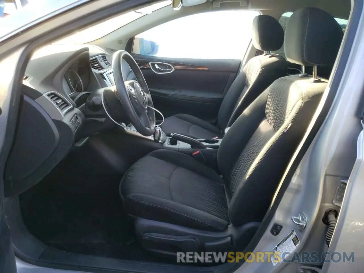 7 Photograph of a damaged car 3N1AB7AP8KY392479 NISSAN SENTRA 2019