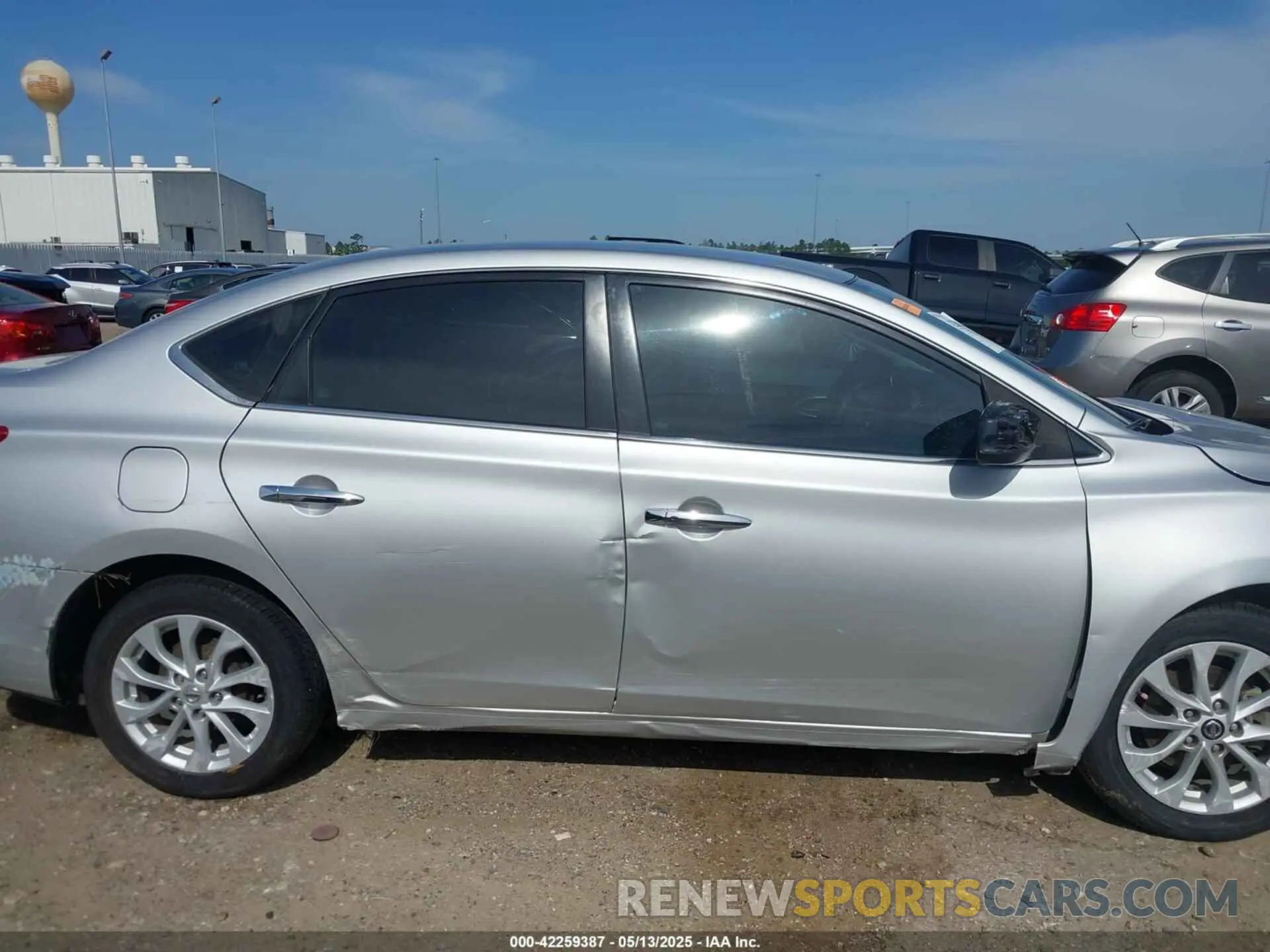 13 Фотография поврежденного автомобиля 3N1AB7AP8KY393499 NISSAN SENTRA 2019