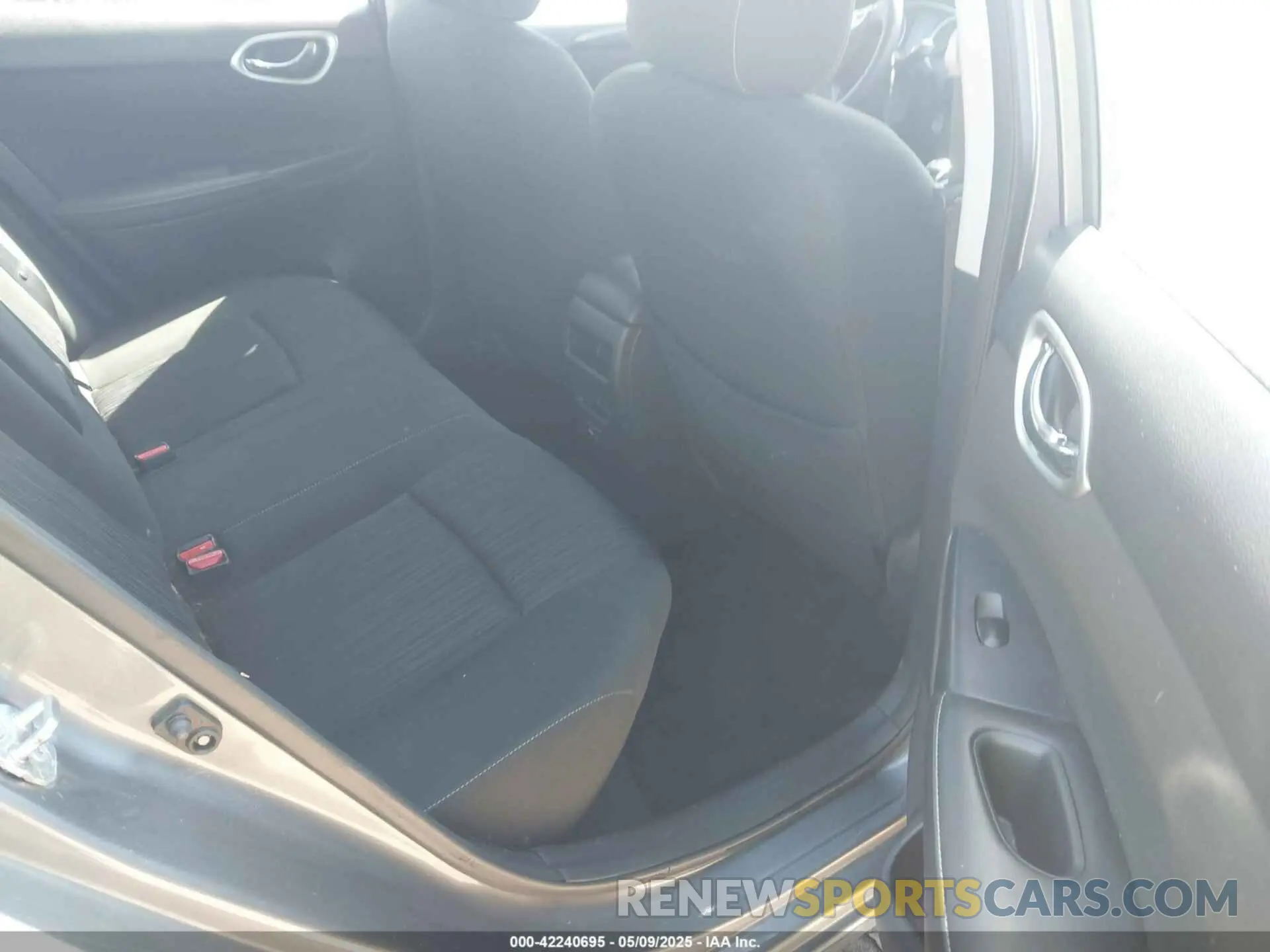 8 Photograph of a damaged car 3N1AB7AP8KY441678 NISSAN SENTRA 2019