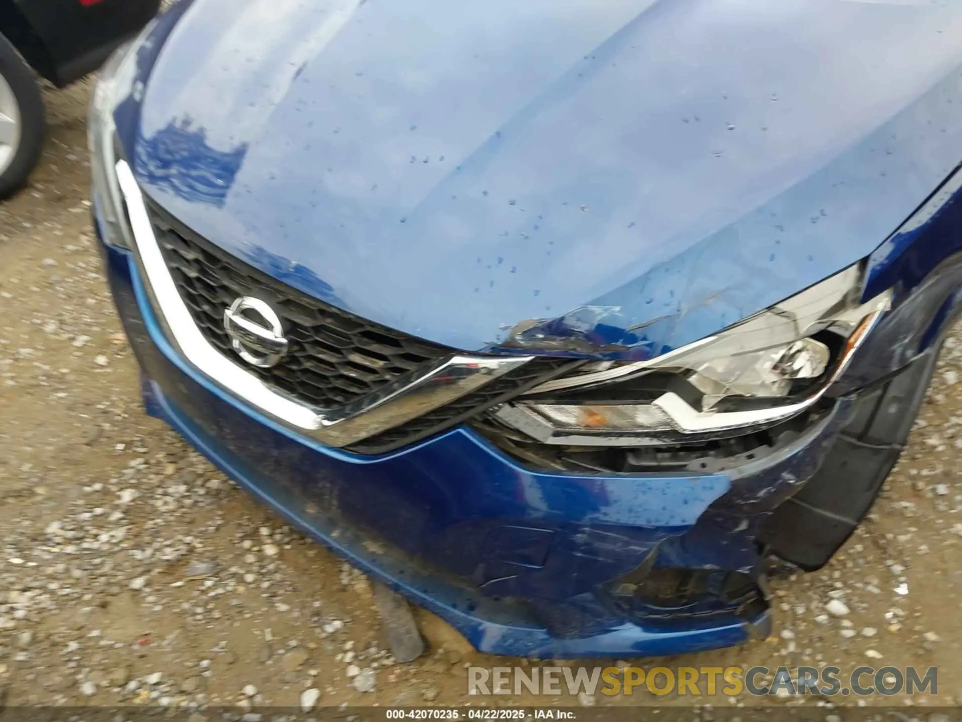17 Фотография поврежденного автомобиля 3N1AB7AP8KY457461 NISSAN SENTRA 2019