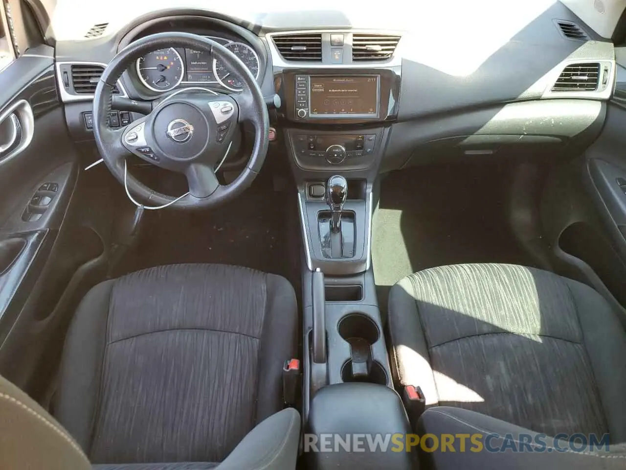 8 Photograph of a damaged car 3N1AB7AP9KL625430 NISSAN SENTRA 2019
