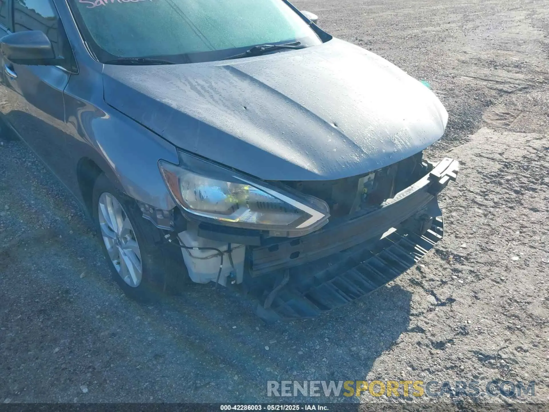 18 Photograph of a damaged car 3N1AB7AP9KL627257 NISSAN SENTRA 2019