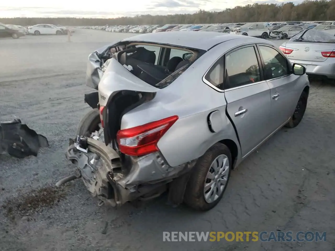 3 Фотография поврежденного автомобиля 3N1AB7AP9KY220185 NISSAN SENTRA 2019