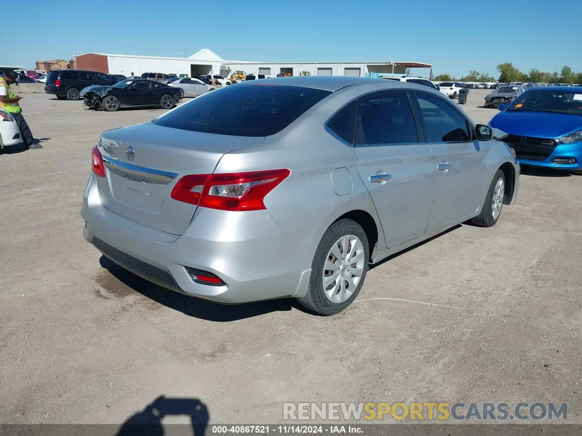 4 Фотография поврежденного автомобиля 3N1AB7AP9KY221451 NISSAN SENTRA 2019