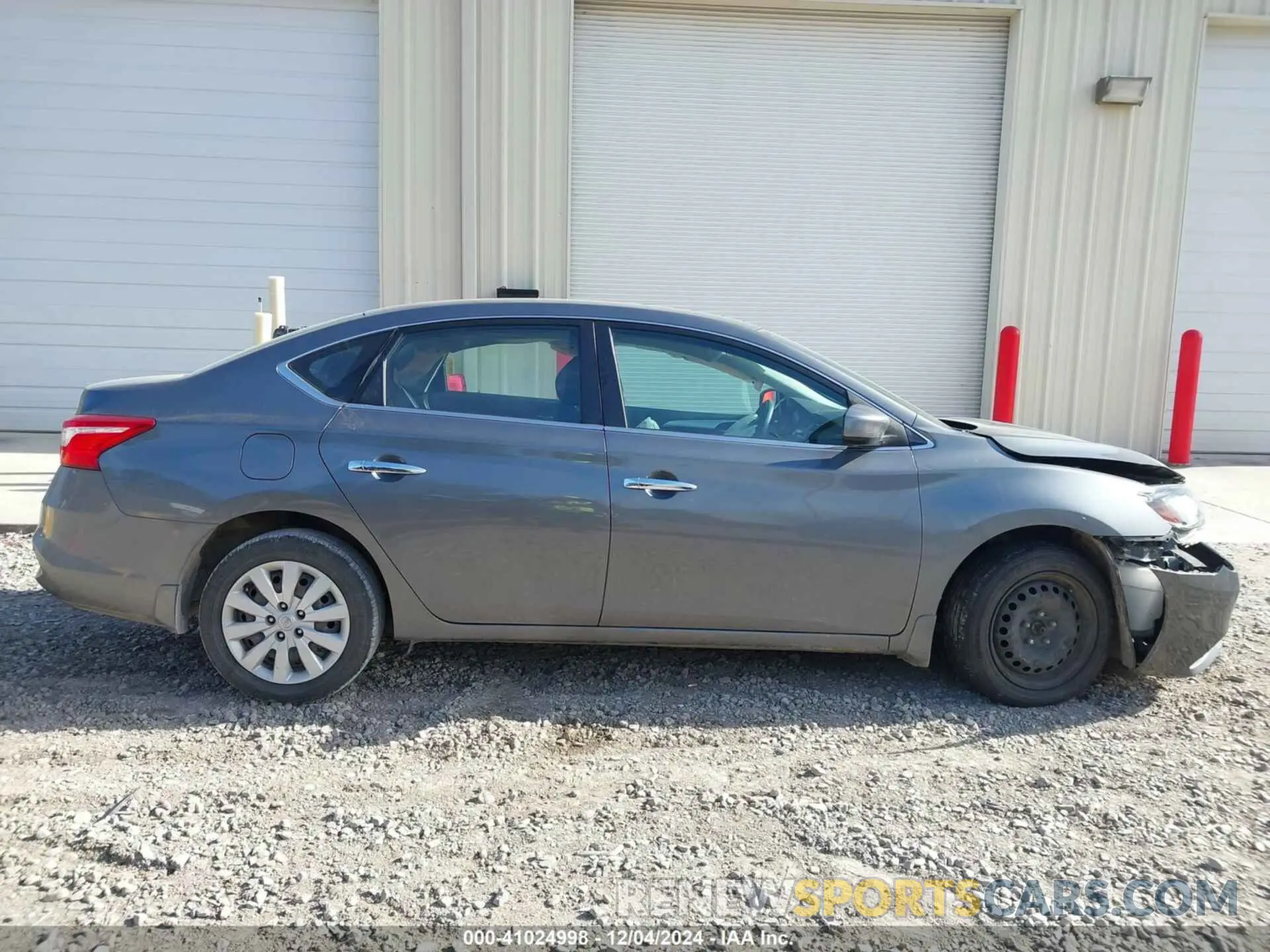 13 Фотография поврежденного автомобиля 3N1AB7AP9KY245961 NISSAN SENTRA 2019