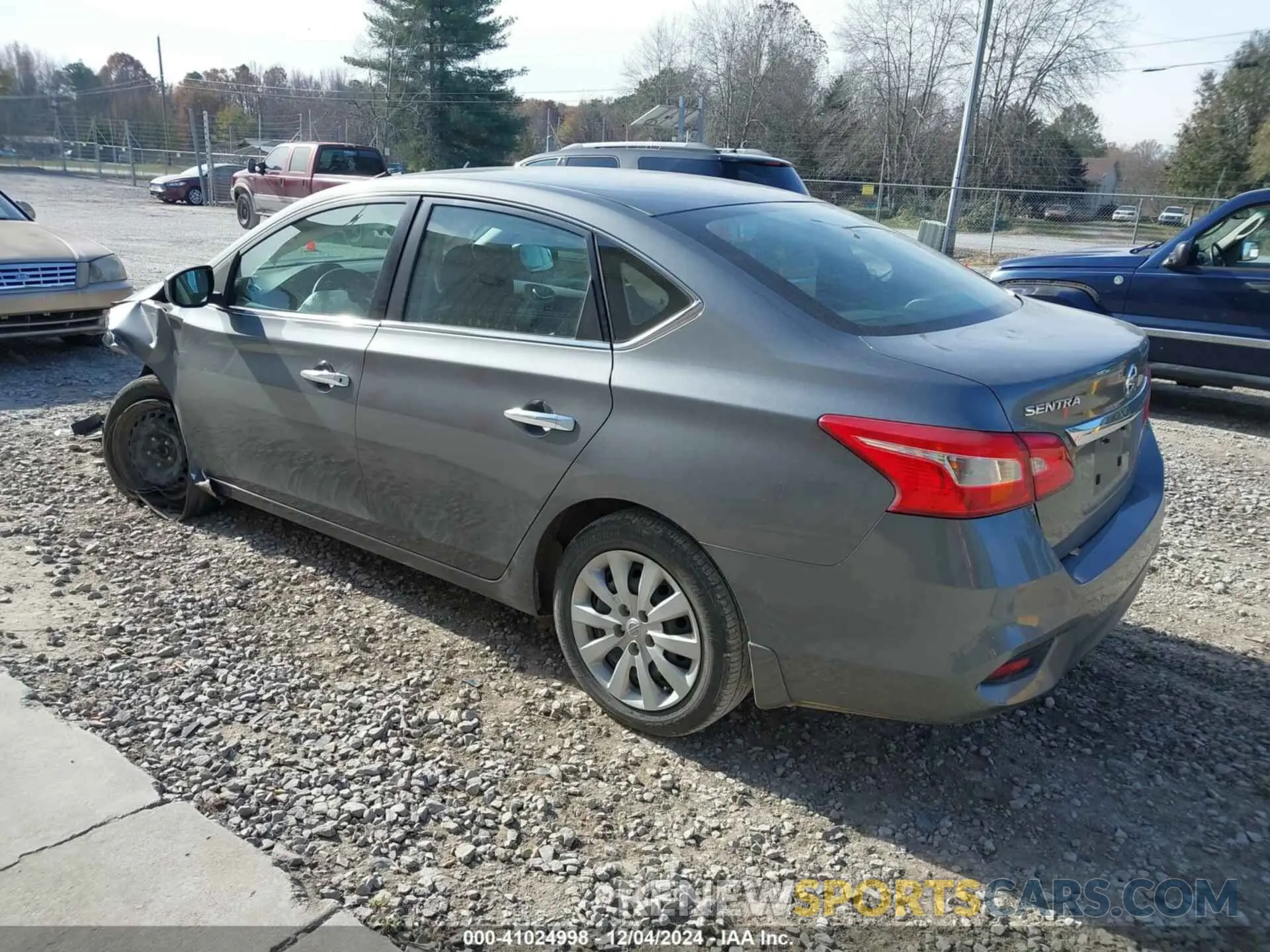 3 Фотография поврежденного автомобиля 3N1AB7AP9KY245961 NISSAN SENTRA 2019