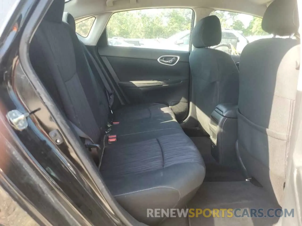 10 Photograph of a damaged car 3N1AB7AP9KY328631 NISSAN SENTRA 2019