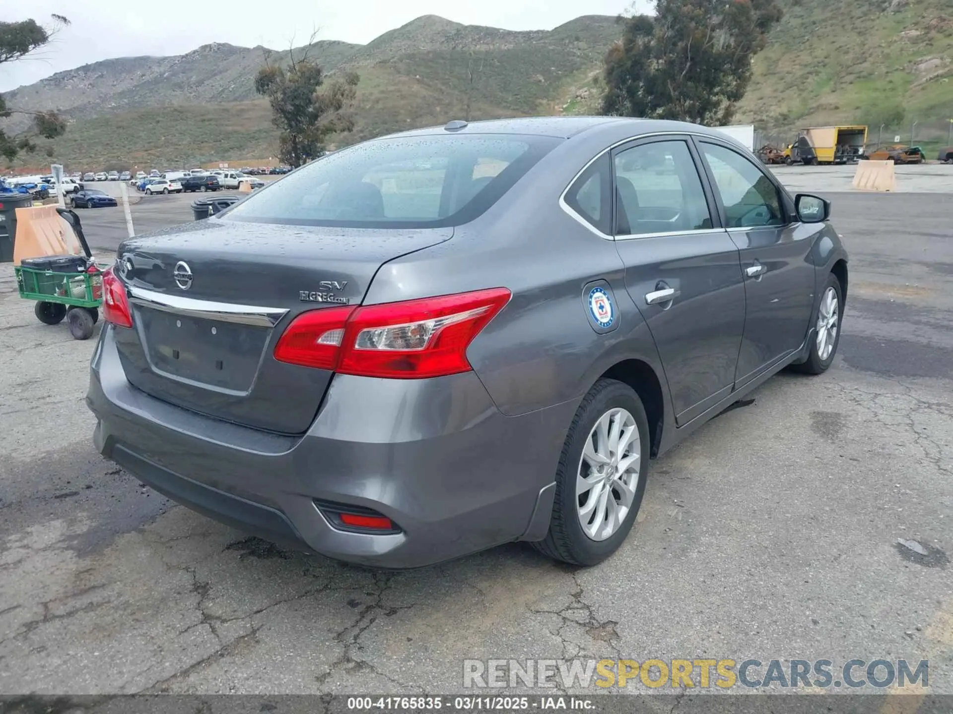 4 Фотография поврежденного автомобиля 3N1AB7AP9KY336504 NISSAN SENTRA 2019