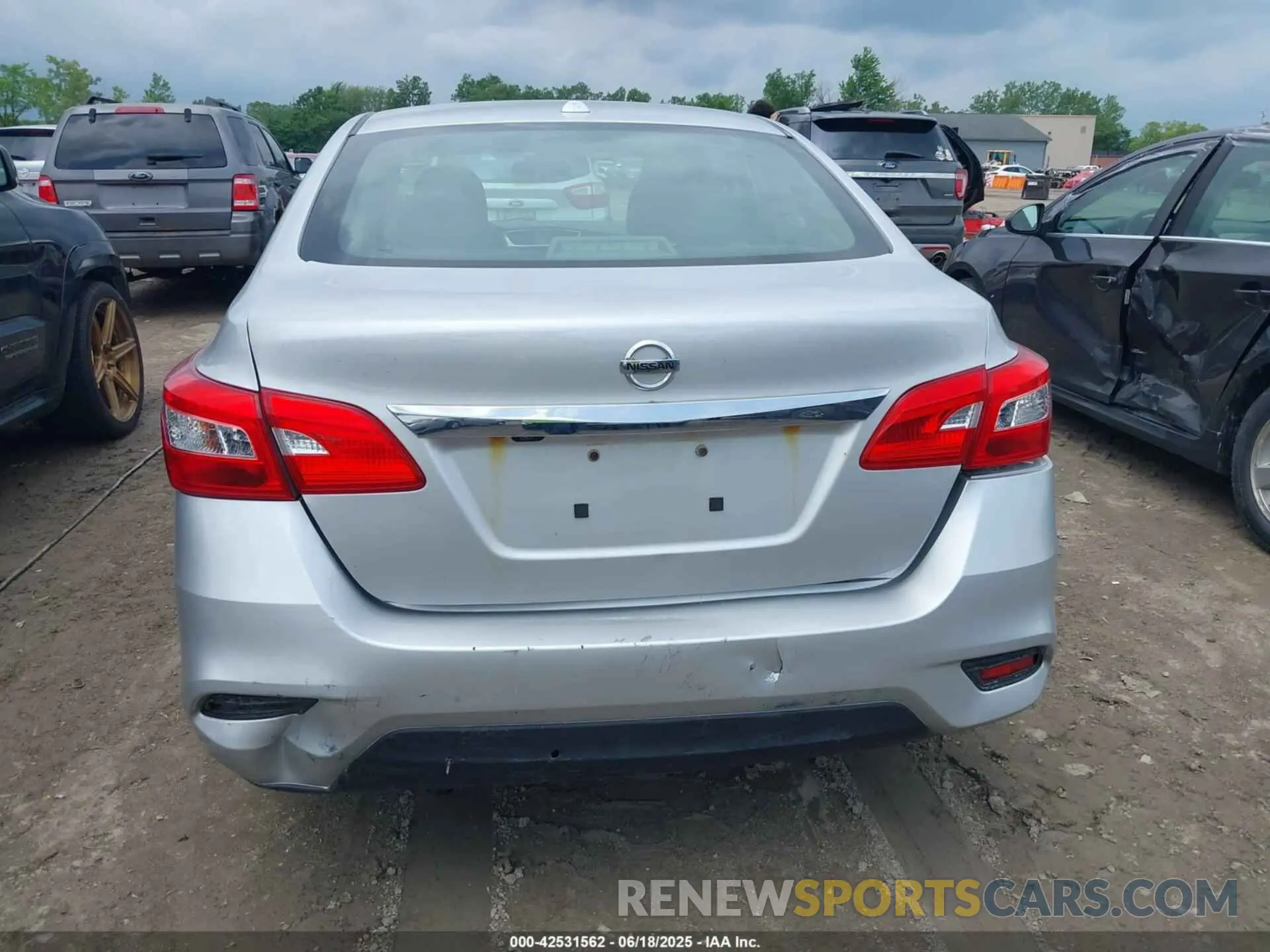 6 Photograph of a damaged car 3N1AB7AP9KY360768 NISSAN SENTRA 2019