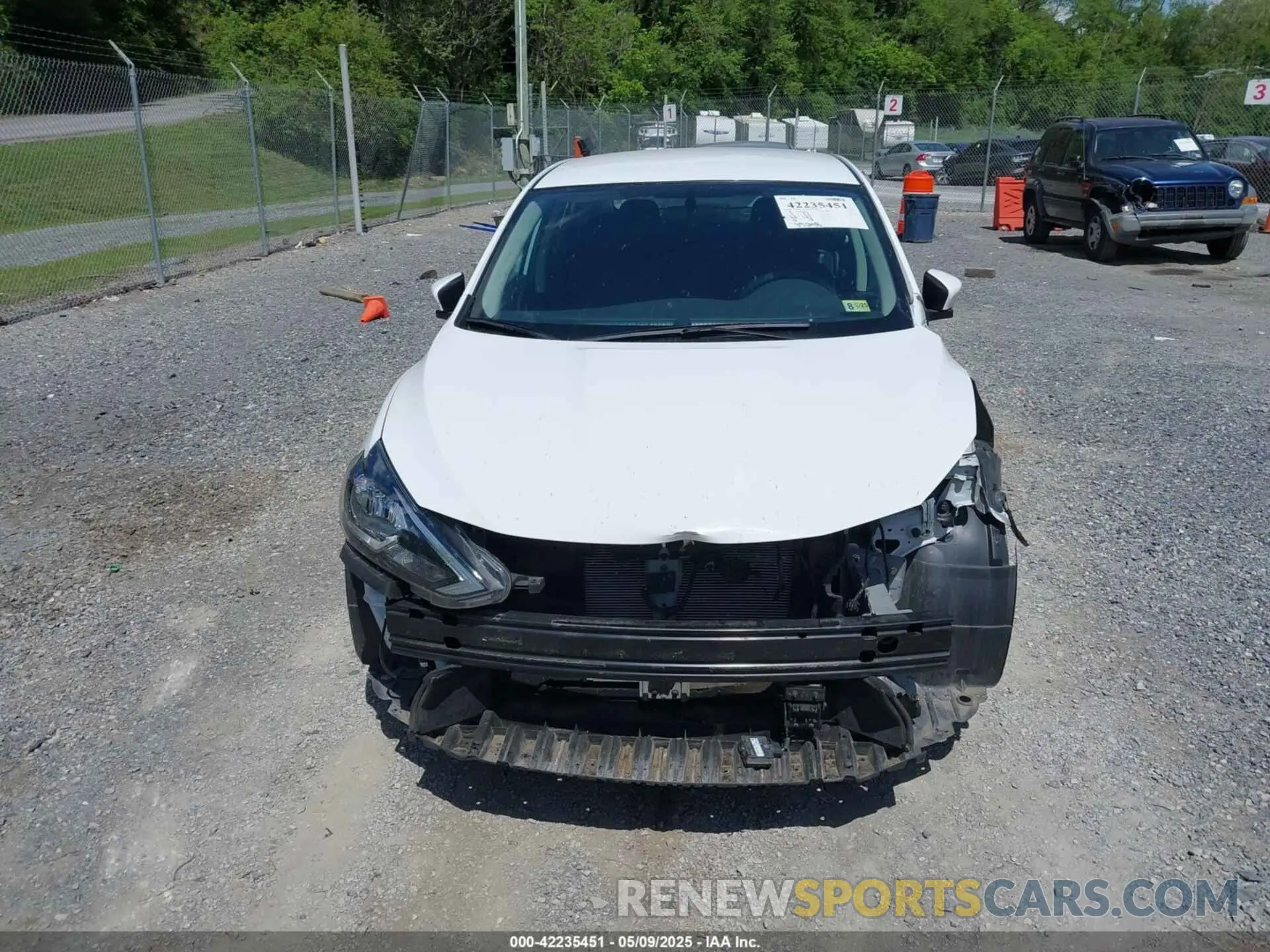12 Фотография поврежденного автомобиля 3N1AB7AP9KY386660 NISSAN SENTRA 2019